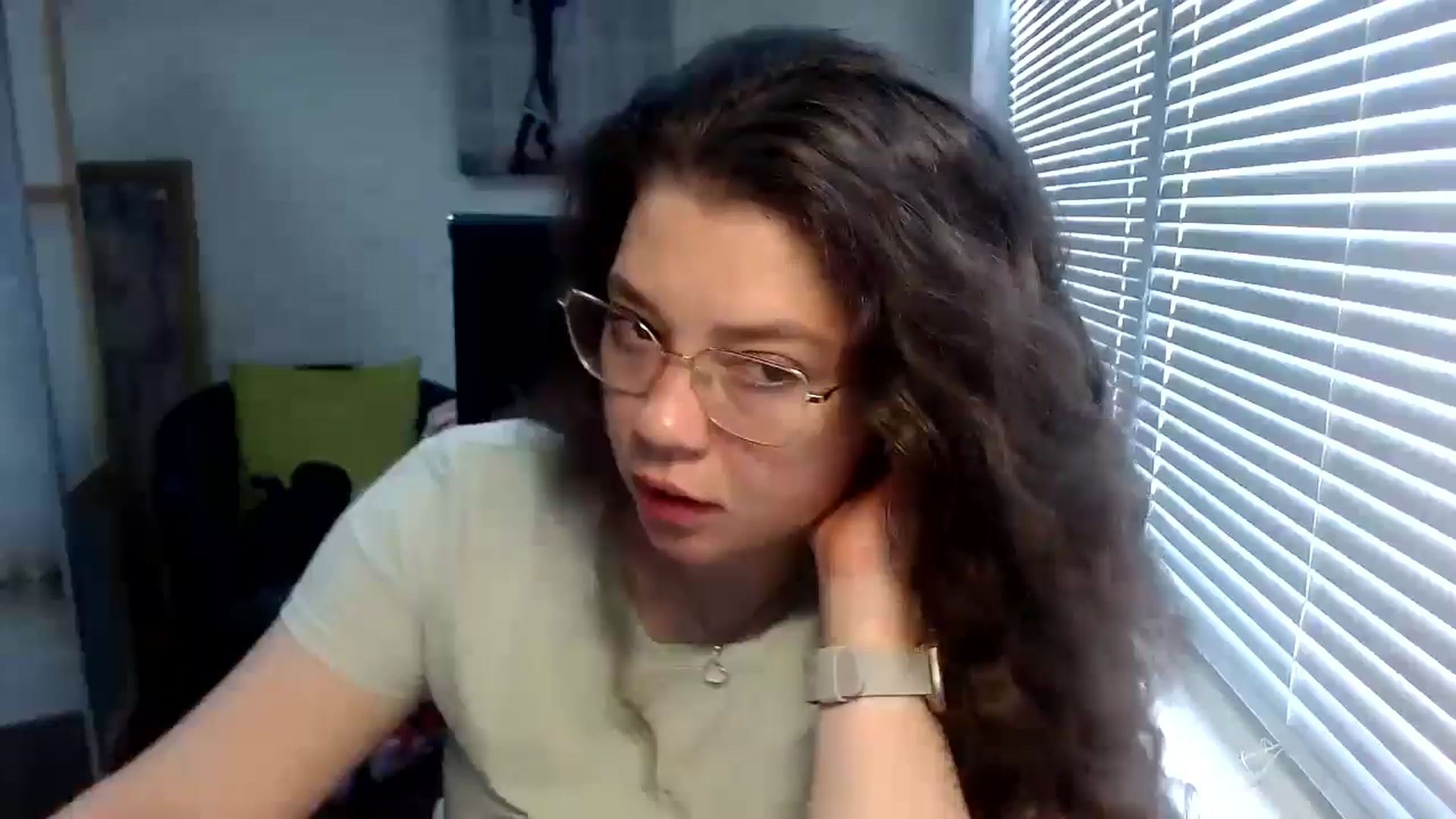 Gallery image thumbnail from SweetArinaA's myfreecams stream on, 06/04/2024, 07:44 image 6 of 20
