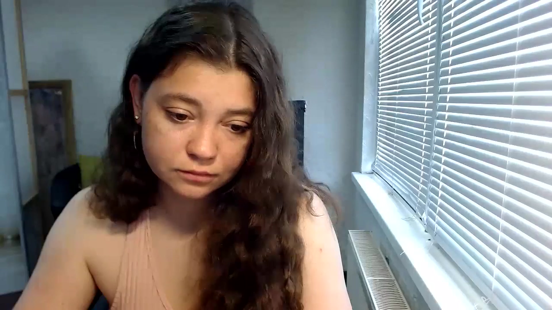 Gallery image thumbnail from SweetArinaA's myfreecams stream on, 06/09/2024, 08:47 image 8 of 20