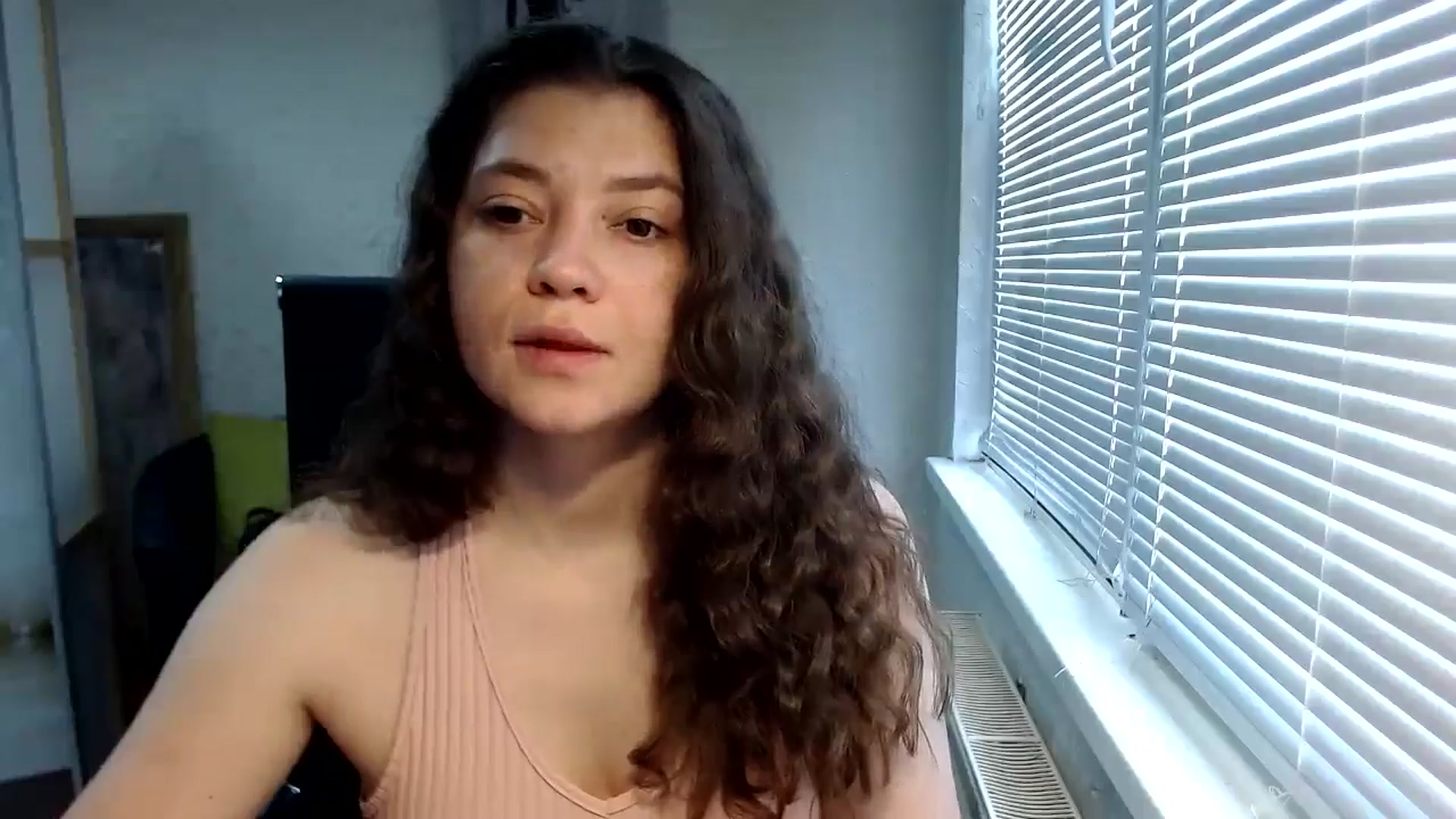 Gallery image thumbnail from SweetArinaA's myfreecams stream on, 06/09/2024, 08:47 image 2 of 20