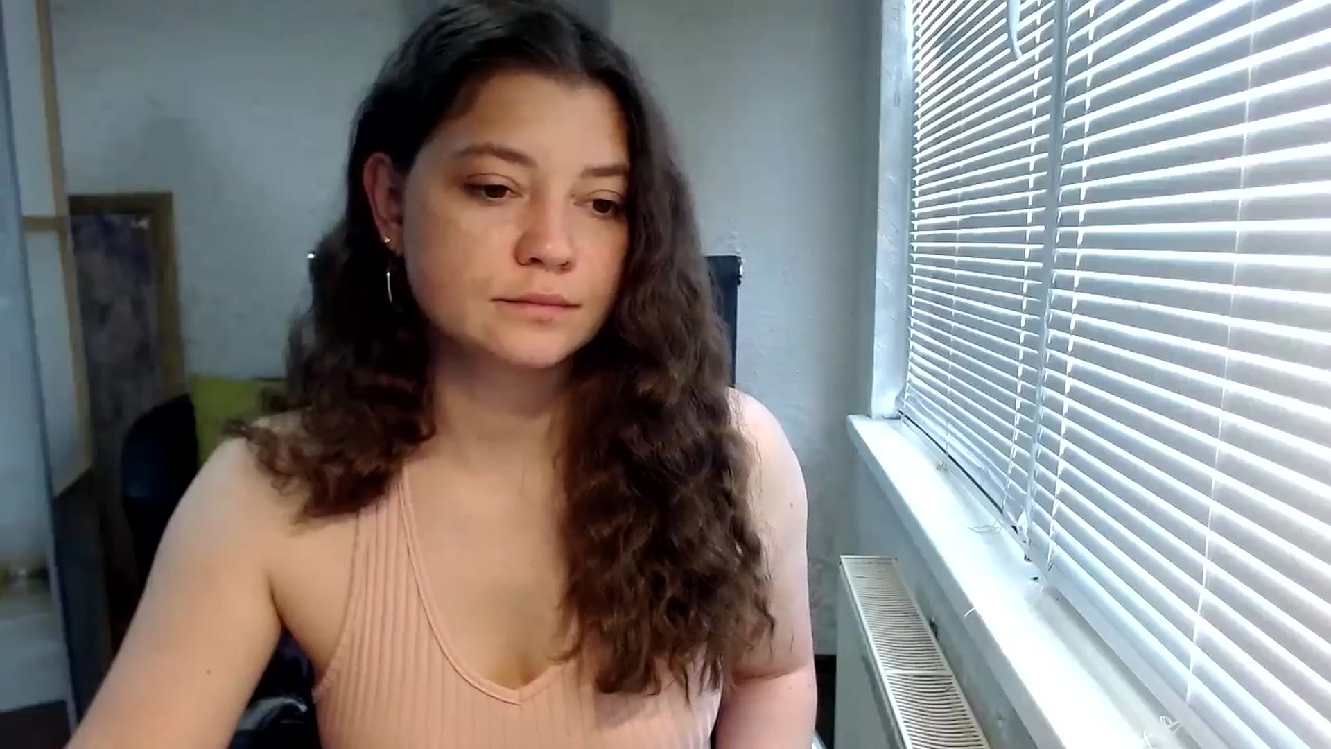 Gallery image thumbnail from SweetArinaA's myfreecams stream on, 06/09/2024, 08:47 image 9 of 20