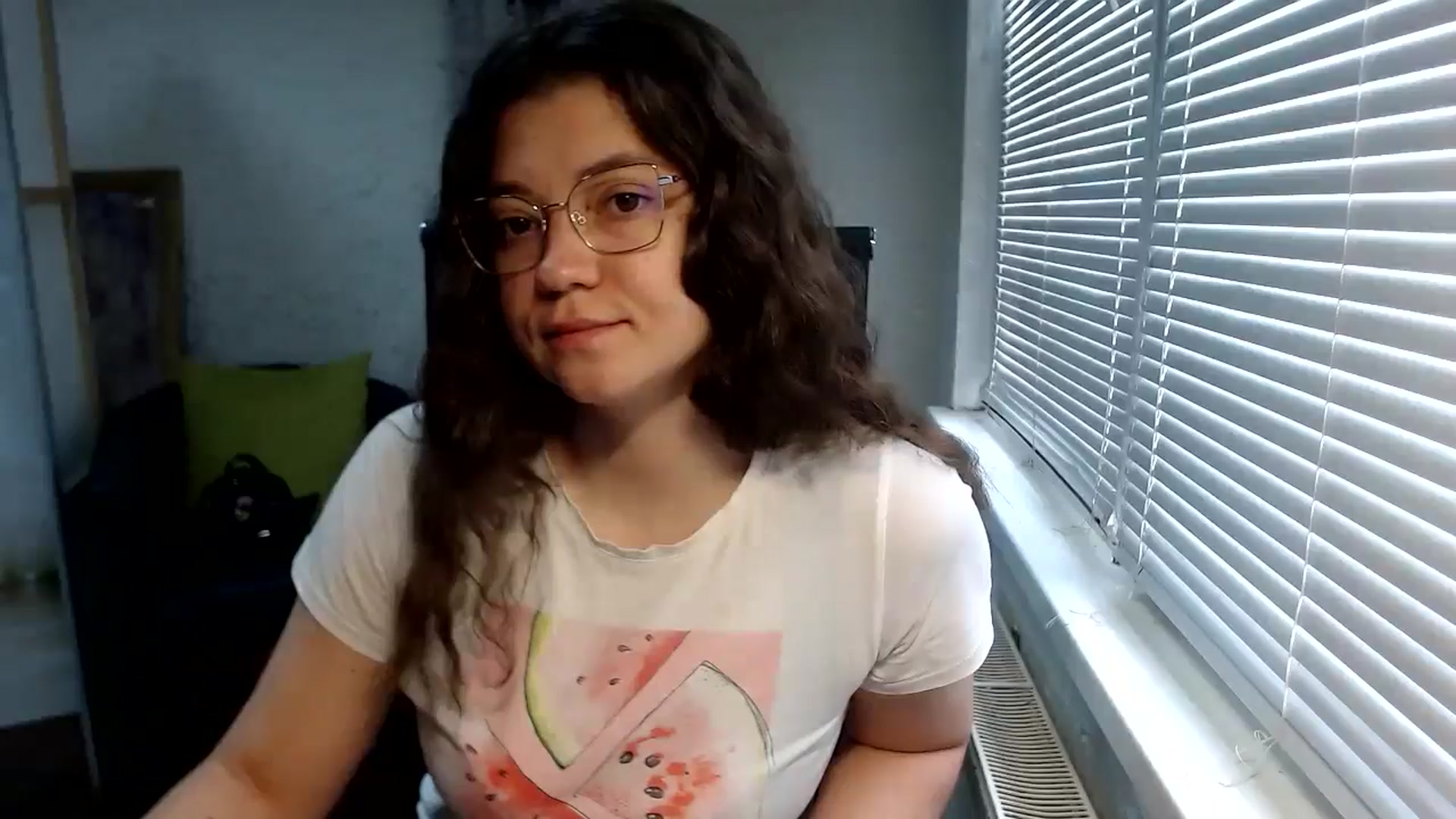 Gallery image thumbnail from SweetArinaA's myfreecams stream on, 06/11/2024, 04:21 image 6 of 20