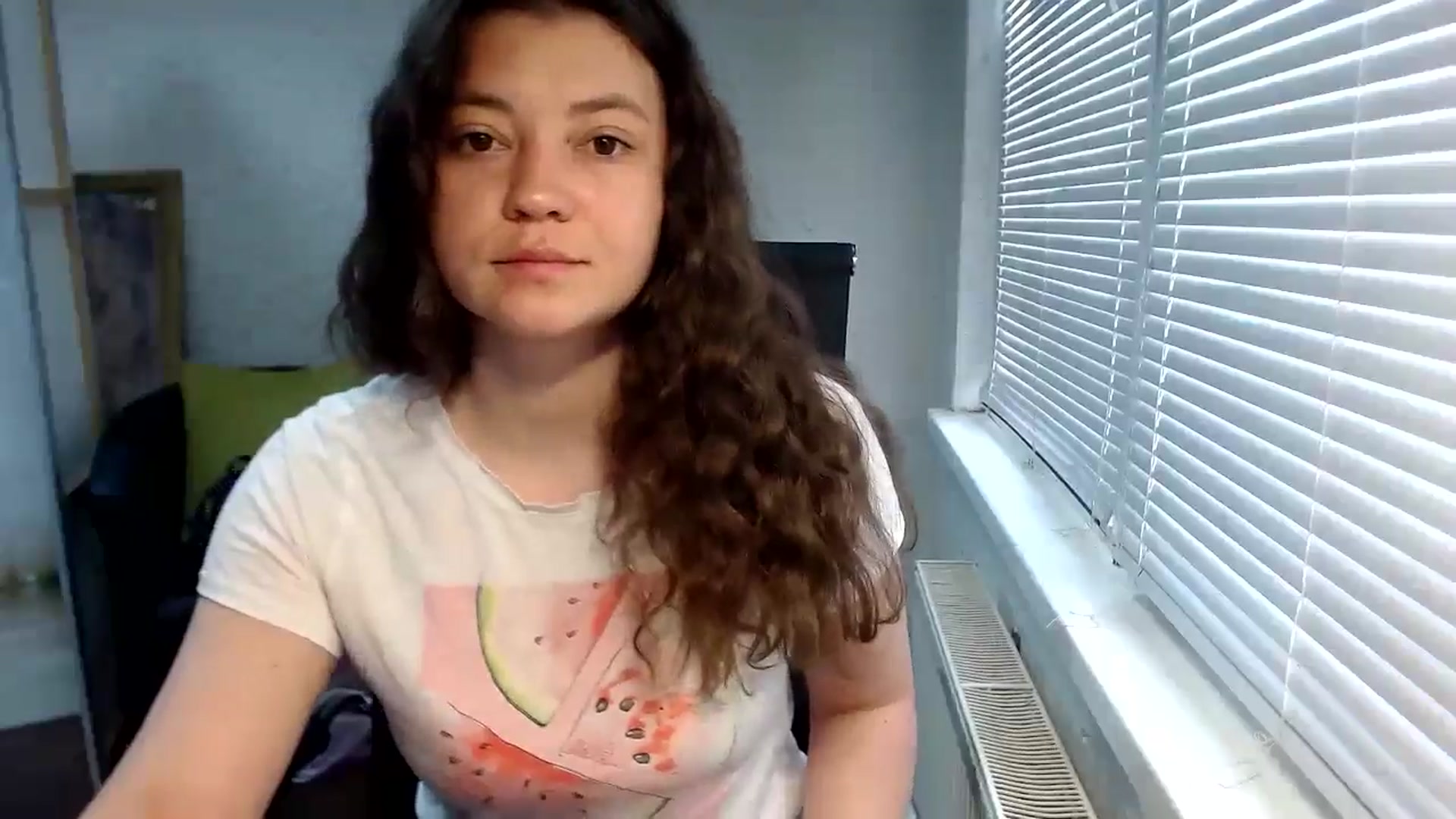 Gallery image thumbnail from SweetArinaA's myfreecams stream on, 06/11/2024, 04:21 image 2 of 20