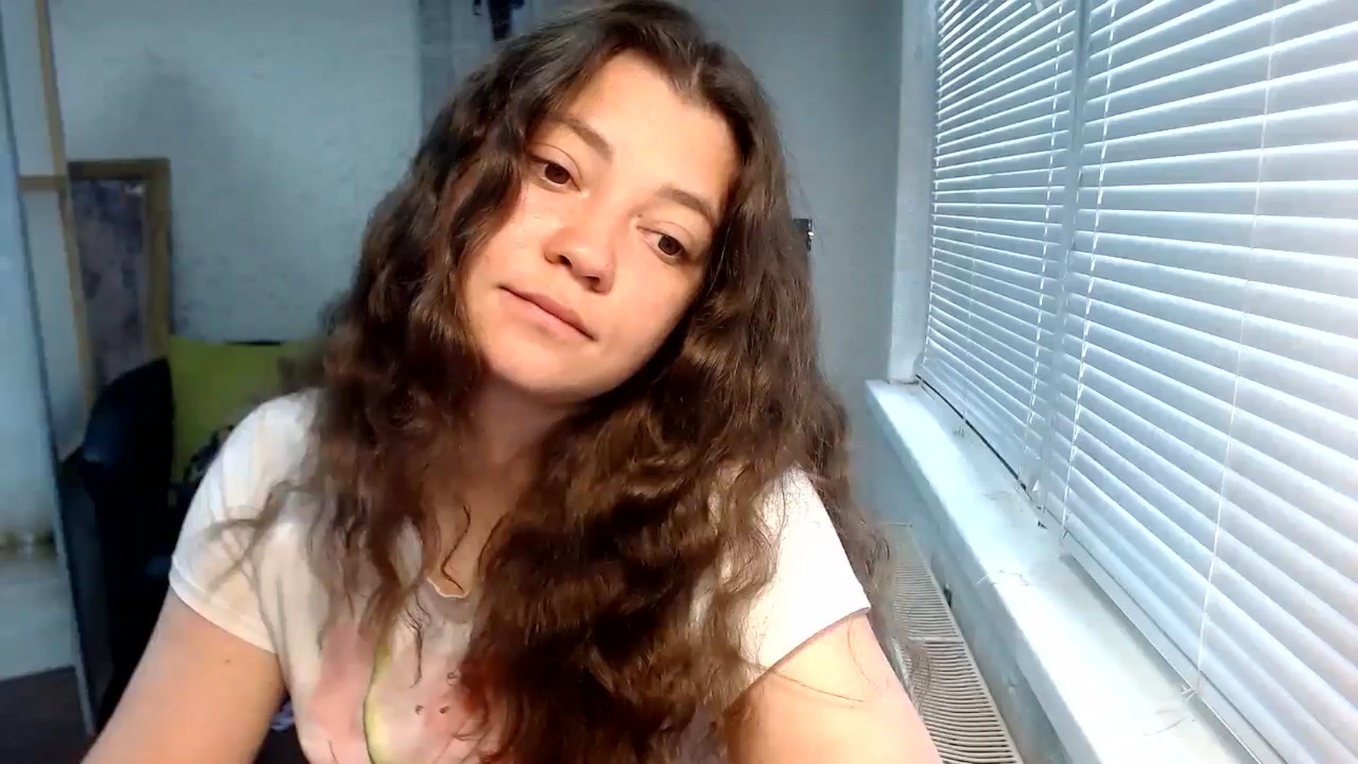 Gallery image thumbnail from SweetArinaA's myfreecams stream on, 06/11/2024, 04:50 image 11 of 20