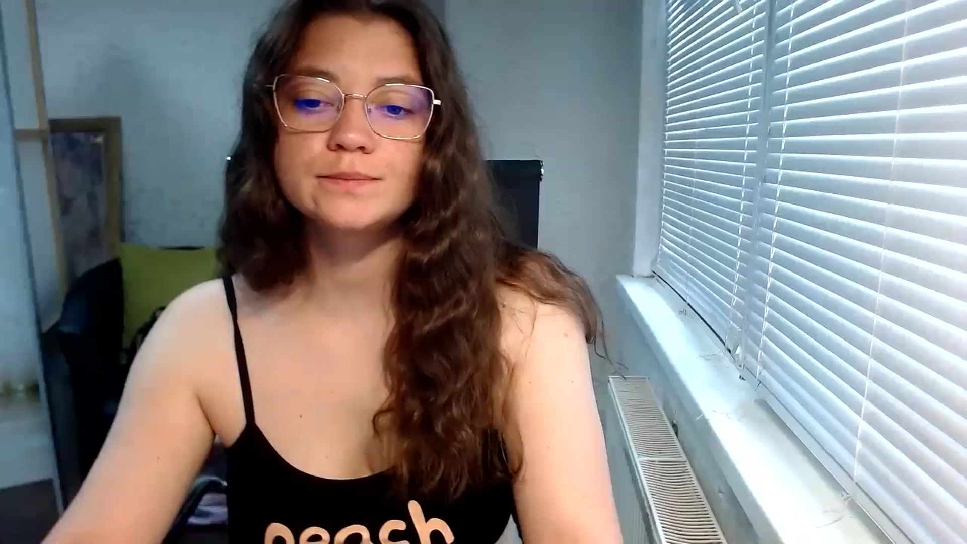Gallery image thumbnail from SweetArinaA's myfreecams stream on, 06/11/2024, 05:44 image 2 of 20