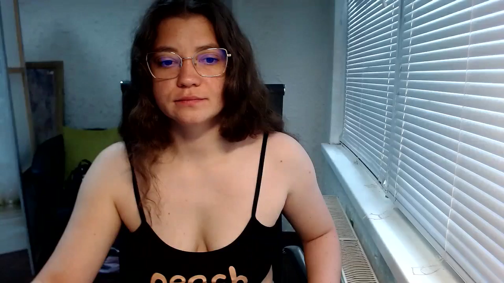 Gallery image thumbnail from SweetArinaA's myfreecams stream on, 06/11/2024, 05:44 image 1 of 20