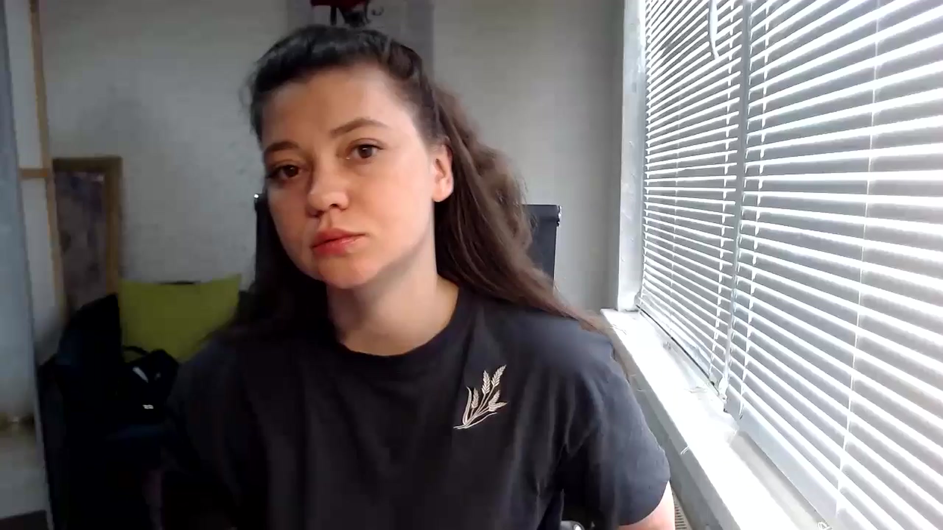 Gallery image thumbnail from SweetArinaA's myfreecams stream on, 06/12/2024, 09:30 image 17 of 20