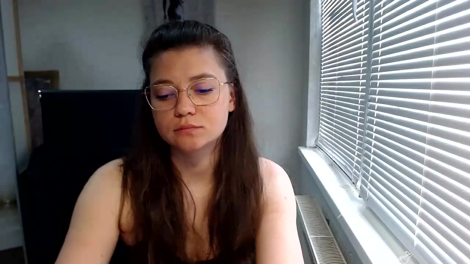 Gallery image thumbnail from SweetArinaA's myfreecams stream on, 06/12/2024, 11:00 image 15 of 20