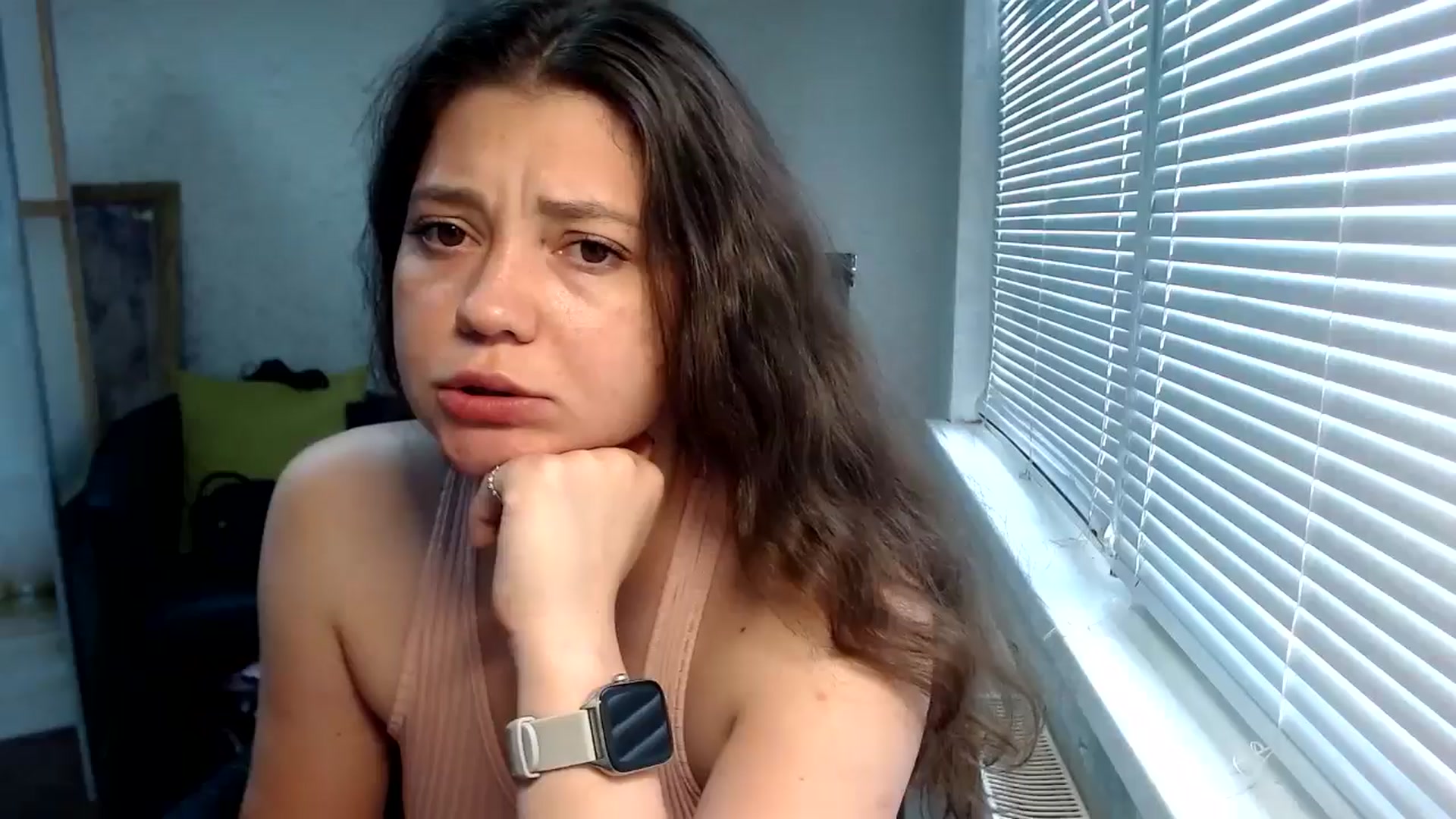 Gallery image thumbnail from SweetArinaA's myfreecams stream on, 06/12/2024, 12:15 image 8 of 20