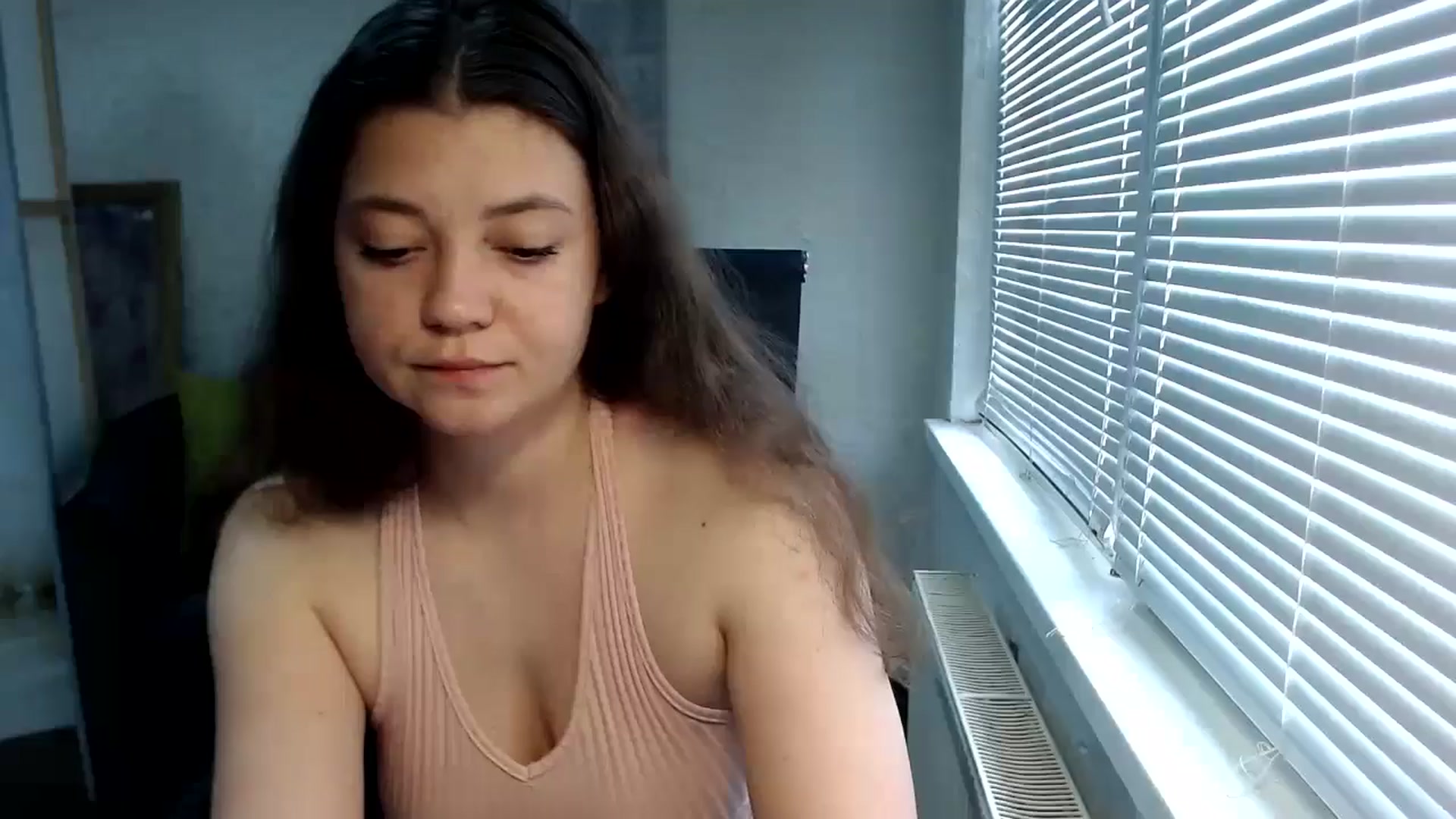 Gallery image thumbnail from SweetArinaA's myfreecams stream on, 06/12/2024, 12:15 image 14 of 20