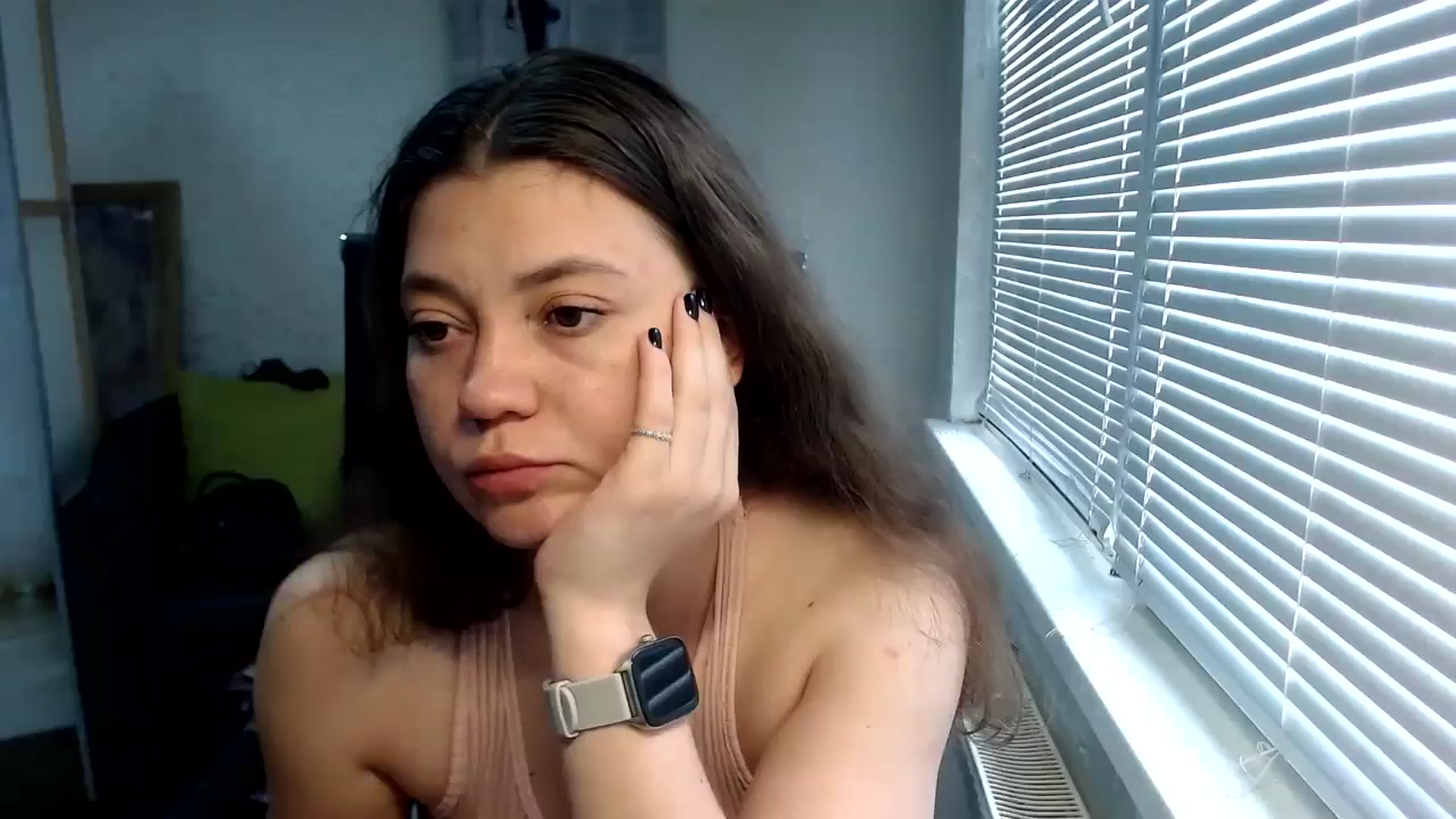 Gallery image thumbnail from SweetArinaA's myfreecams stream on, 06/12/2024, 12:15 image 13 of 20