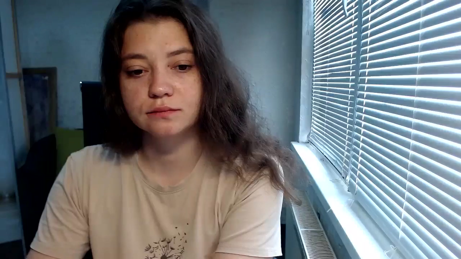 Gallery image thumbnail from SweetArinaA's myfreecams stream on, 06/14/2024, 07:49 image 2 of 20