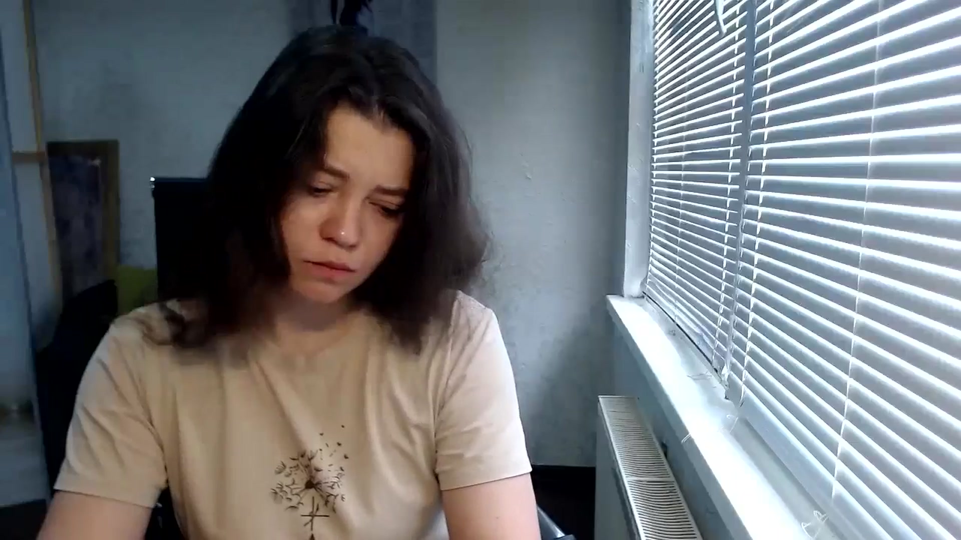 Gallery image thumbnail from SweetArinaA's myfreecams stream on, 06/14/2024, 07:49 image 6 of 20