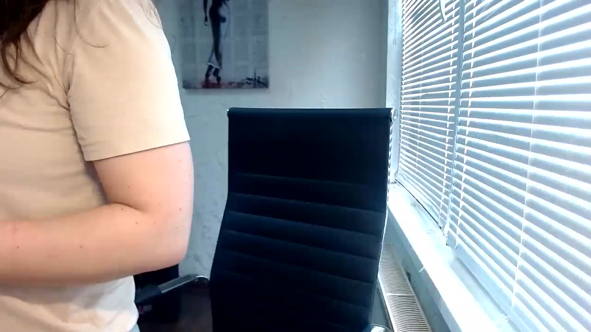 Gallery image thumbnail from SweetArinaA's myfreecams stream on, 06/14/2024, 07:49 image 10 of 20
