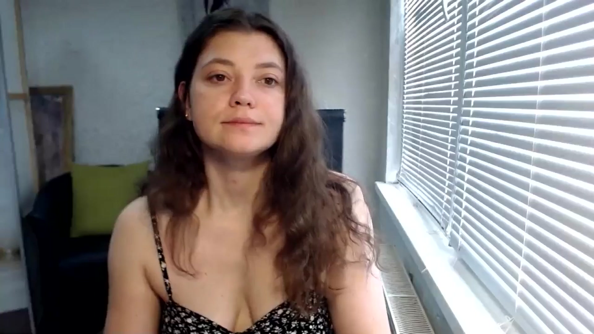 Gallery image thumbnail from SweetArinaA's myfreecams stream on, 06/14/2024, 08:32 image 15 of 20