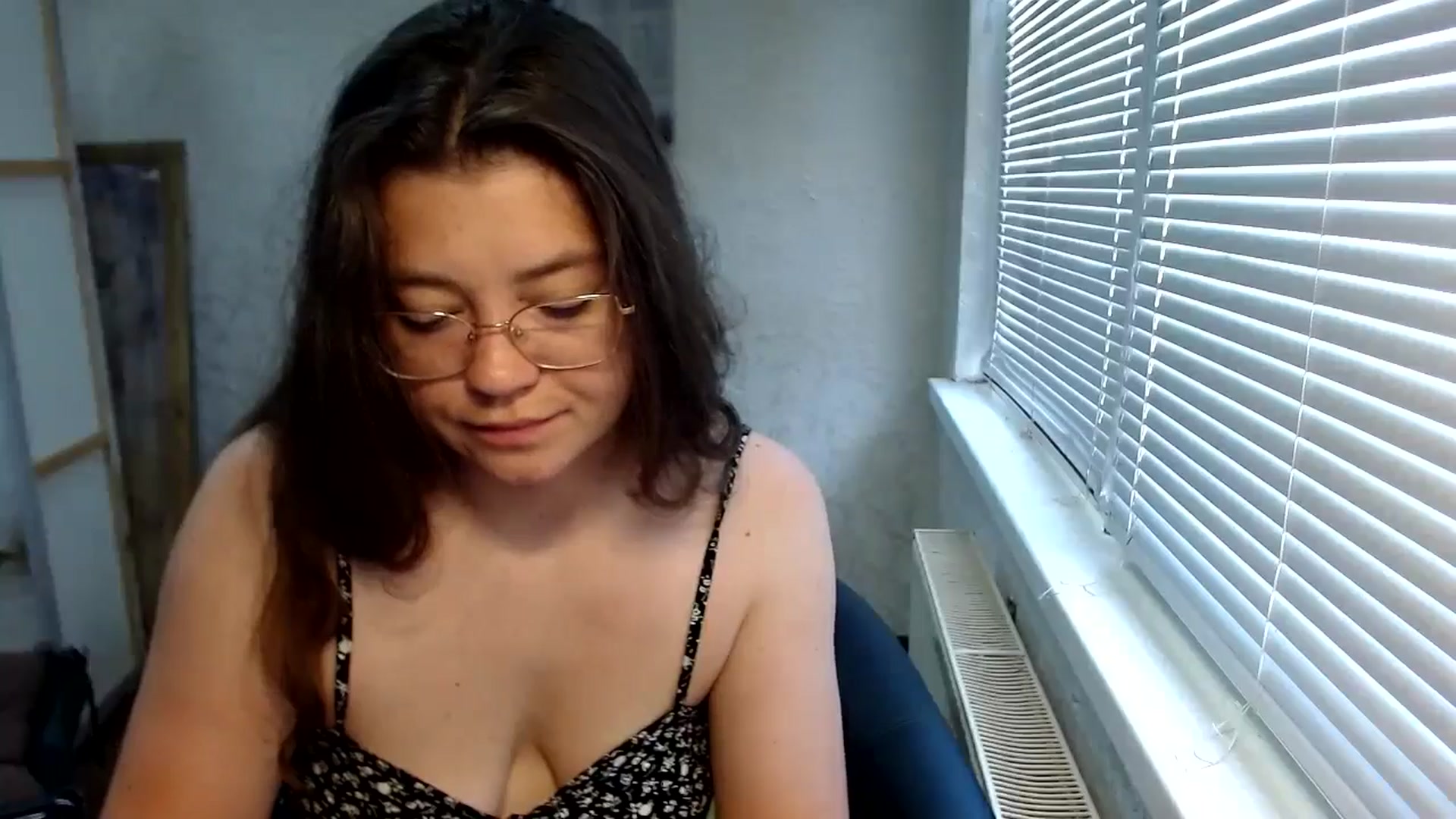 Gallery image thumbnail from SweetArinaA's myfreecams stream on, 06/27/2024, 08:47 image 19 of 20