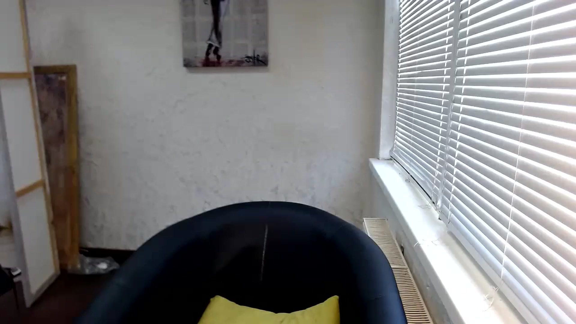Gallery image thumbnail from SweetArinaA's myfreecams stream on, 06/27/2024, 12:15 image 10 of 20
