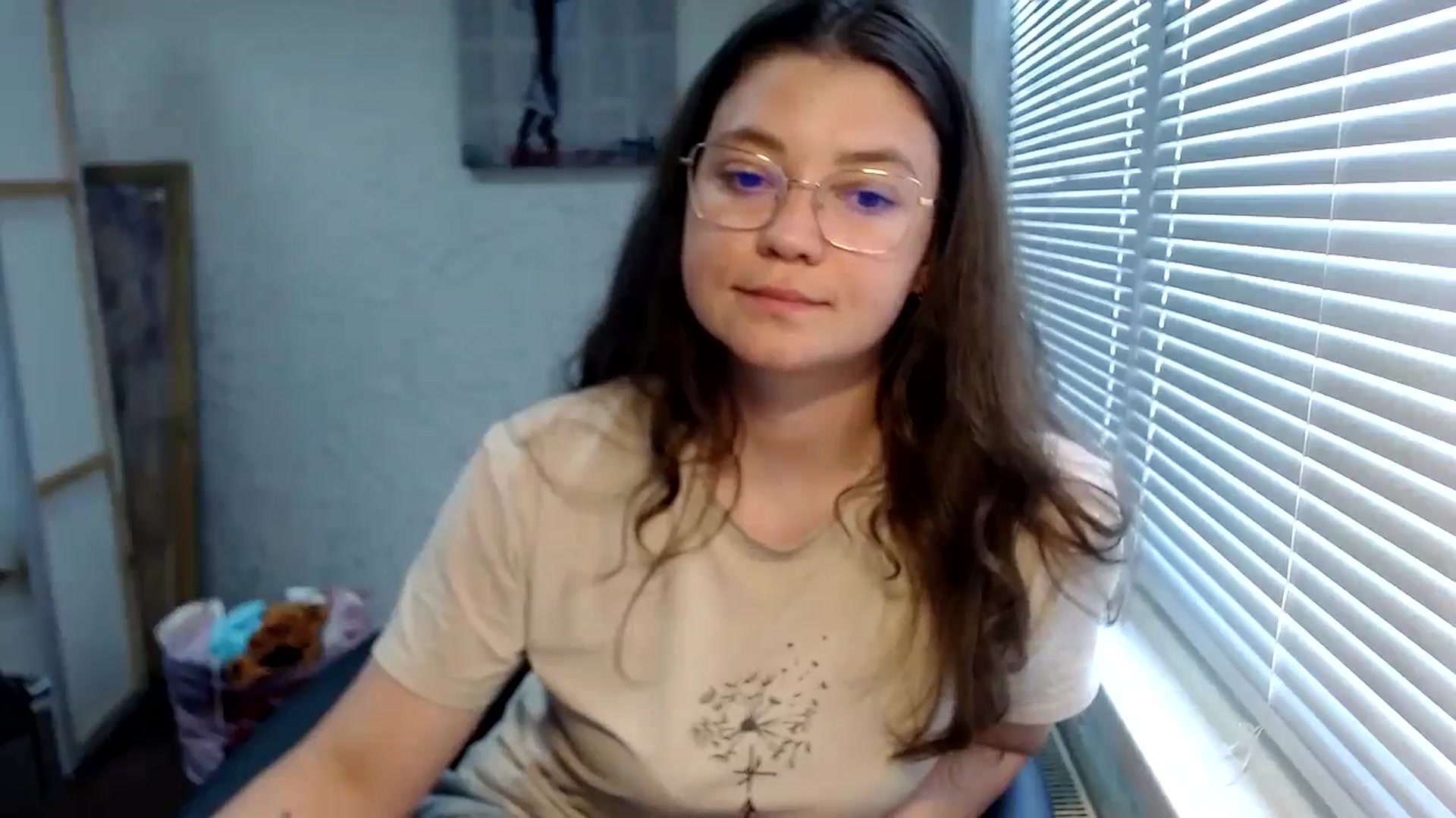 Gallery image thumbnail from SweetArinaA's myfreecams stream on, 06/27/2024, 12:15 image 7 of 20