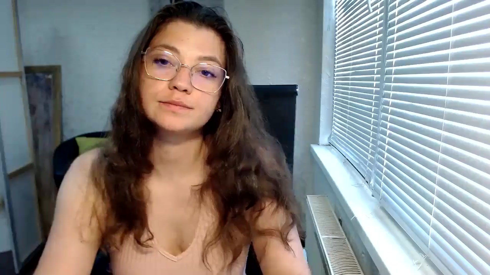 Gallery image thumbnail from SweetArinaA's myfreecams stream on, 06/29/2024, 09:26 image 12 of 20