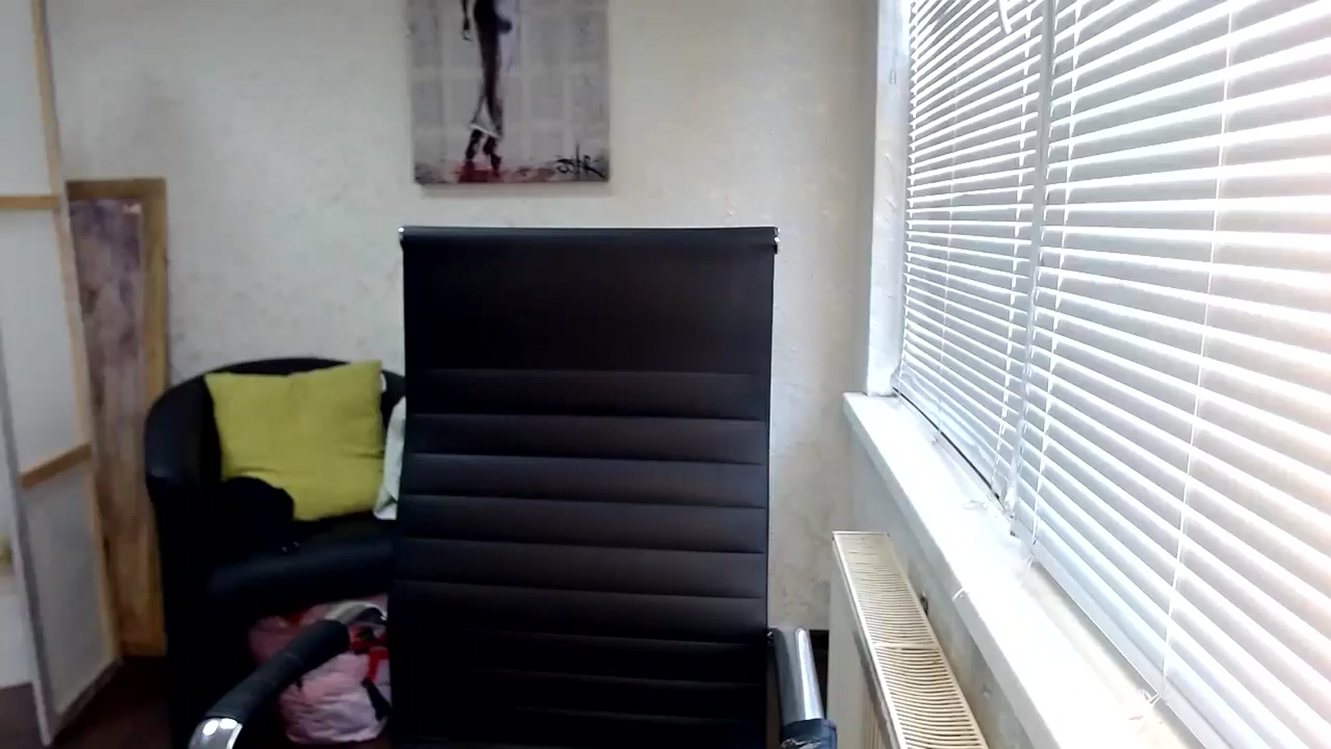 Gallery image thumbnail from SweetArinaA's myfreecams stream on, 06/29/2024, 09:26 image 10 of 20