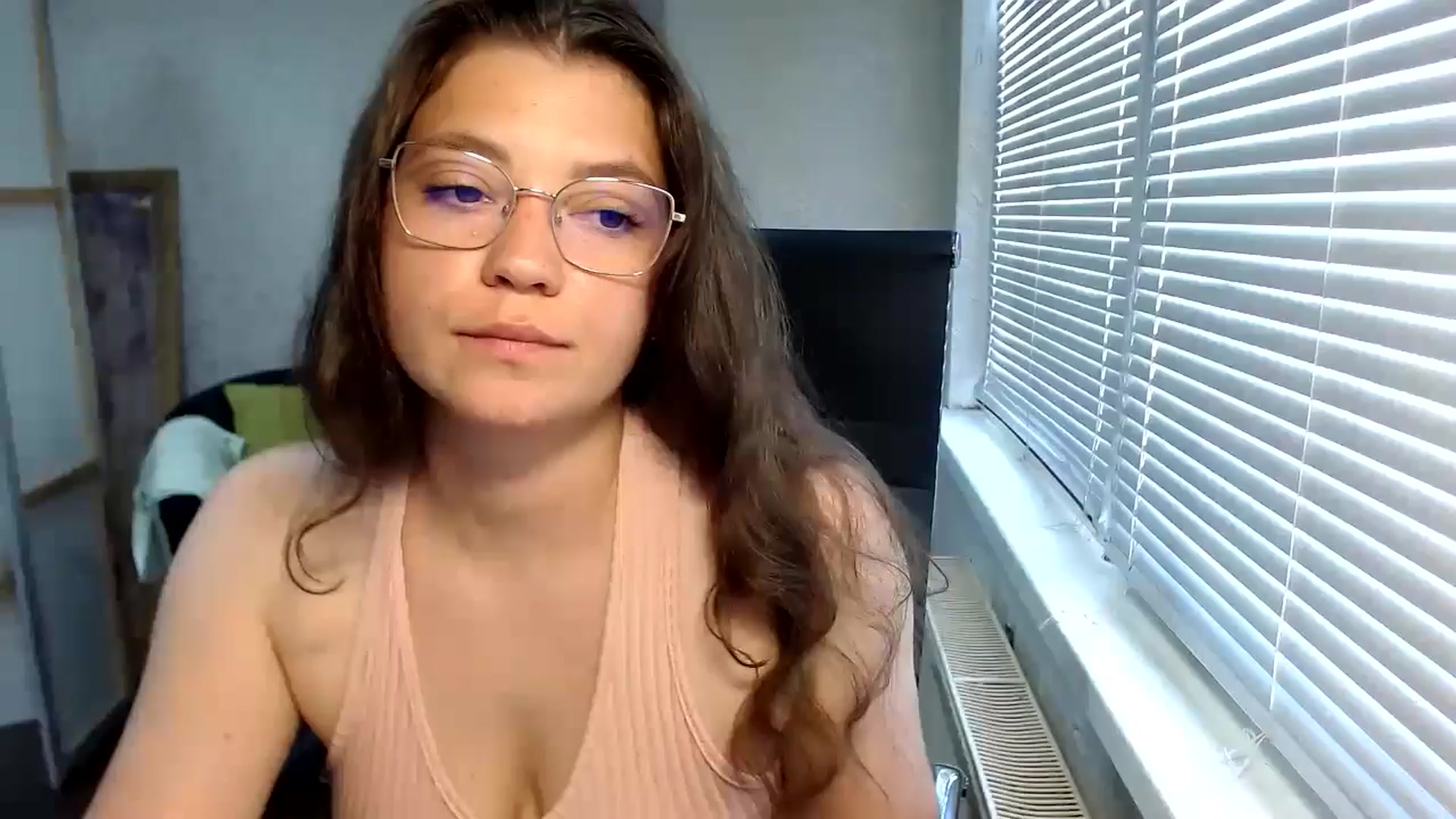 Gallery image thumbnail from SweetArinaA's myfreecams stream on, 06/29/2024, 11:01 image 1 of 20