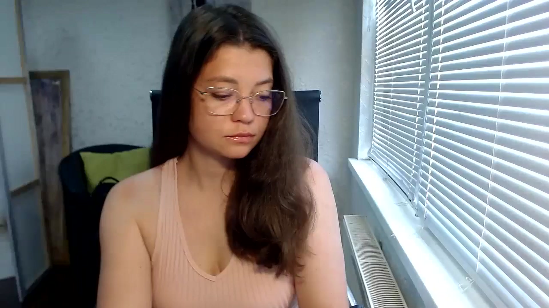 Gallery image thumbnail from SweetArinaA's myfreecams stream on, 07/09/2024, 08:26 image 20 of 20