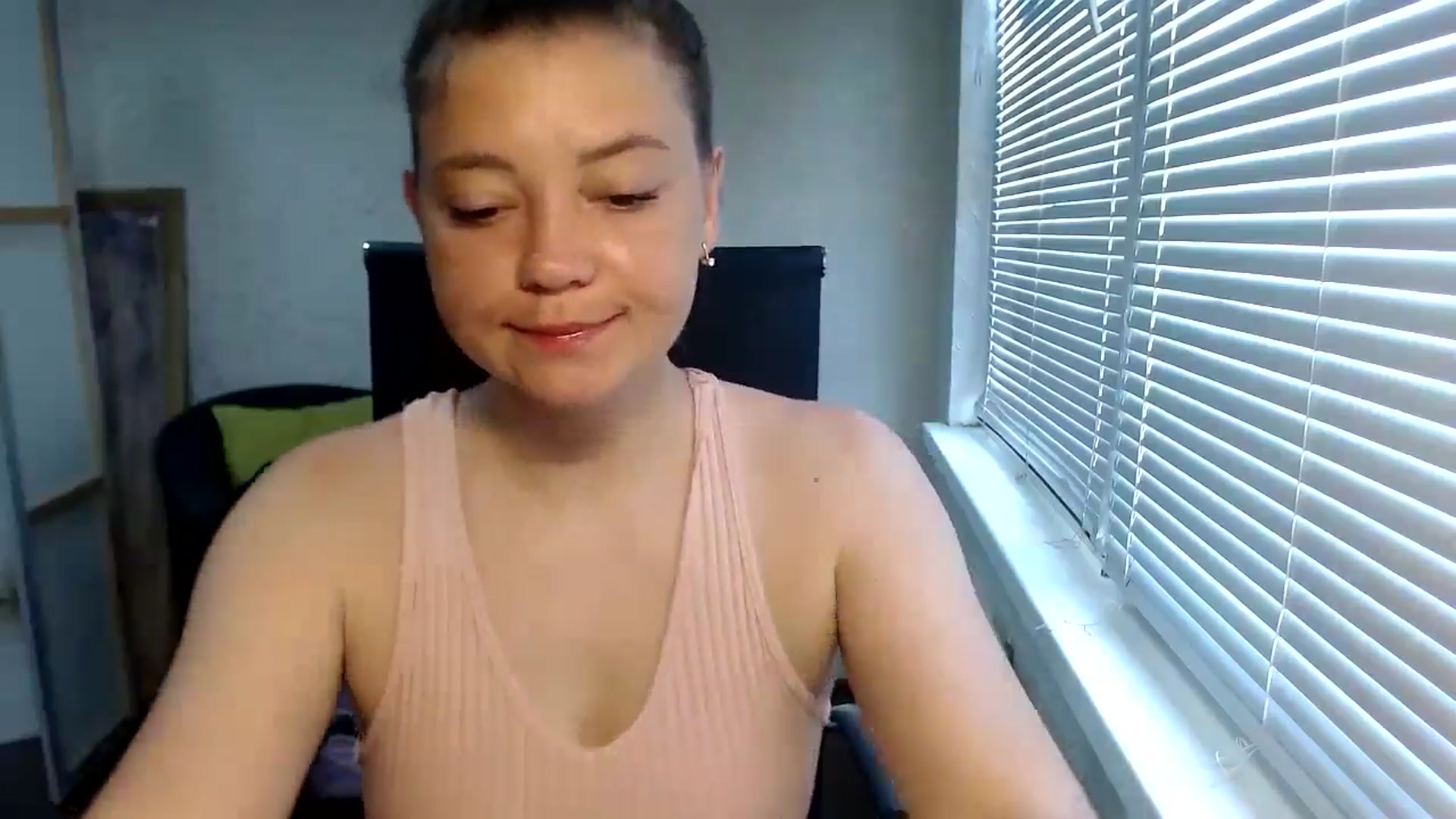Gallery image thumbnail from SweetArinaA's myfreecams stream on, 07/09/2024, 08:26 image 6 of 20