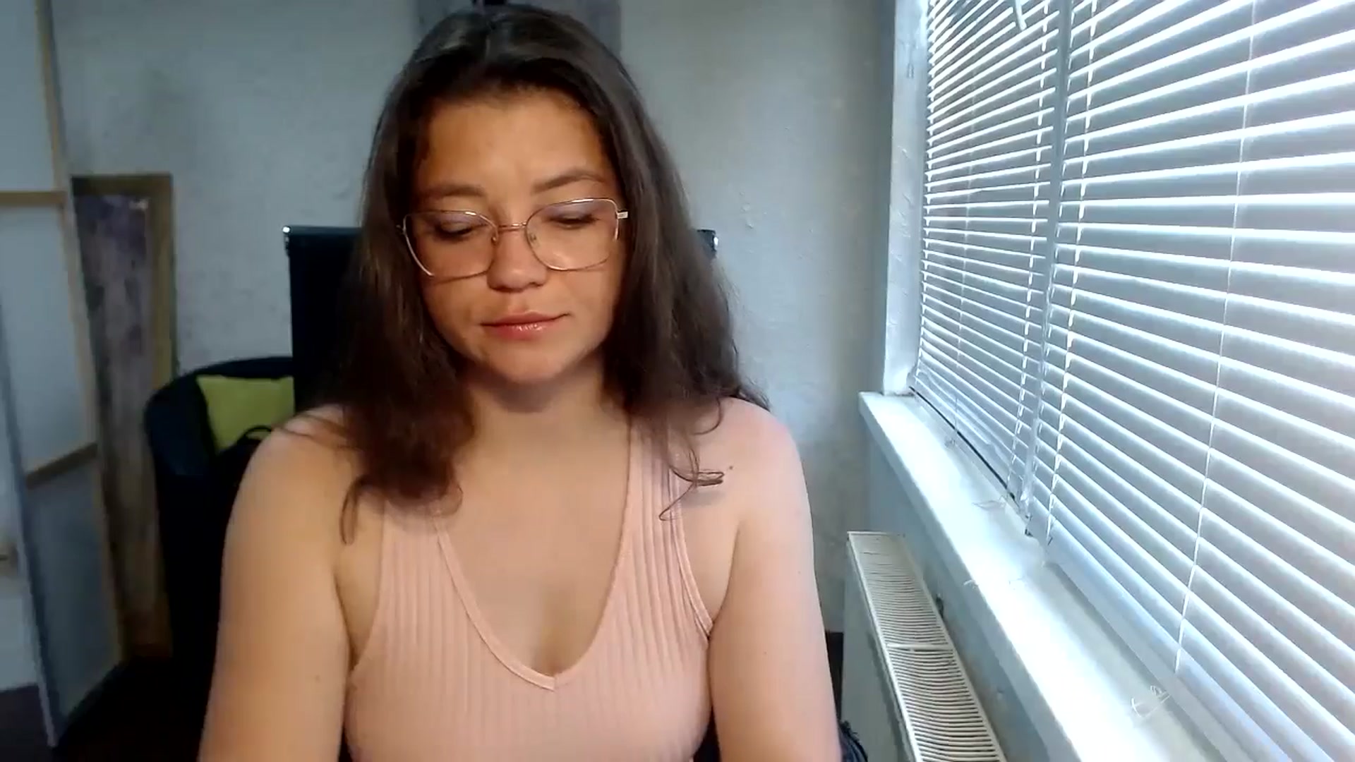Gallery image thumbnail from SweetArinaA's myfreecams stream on, 07/09/2024, 08:26 image 14 of 20