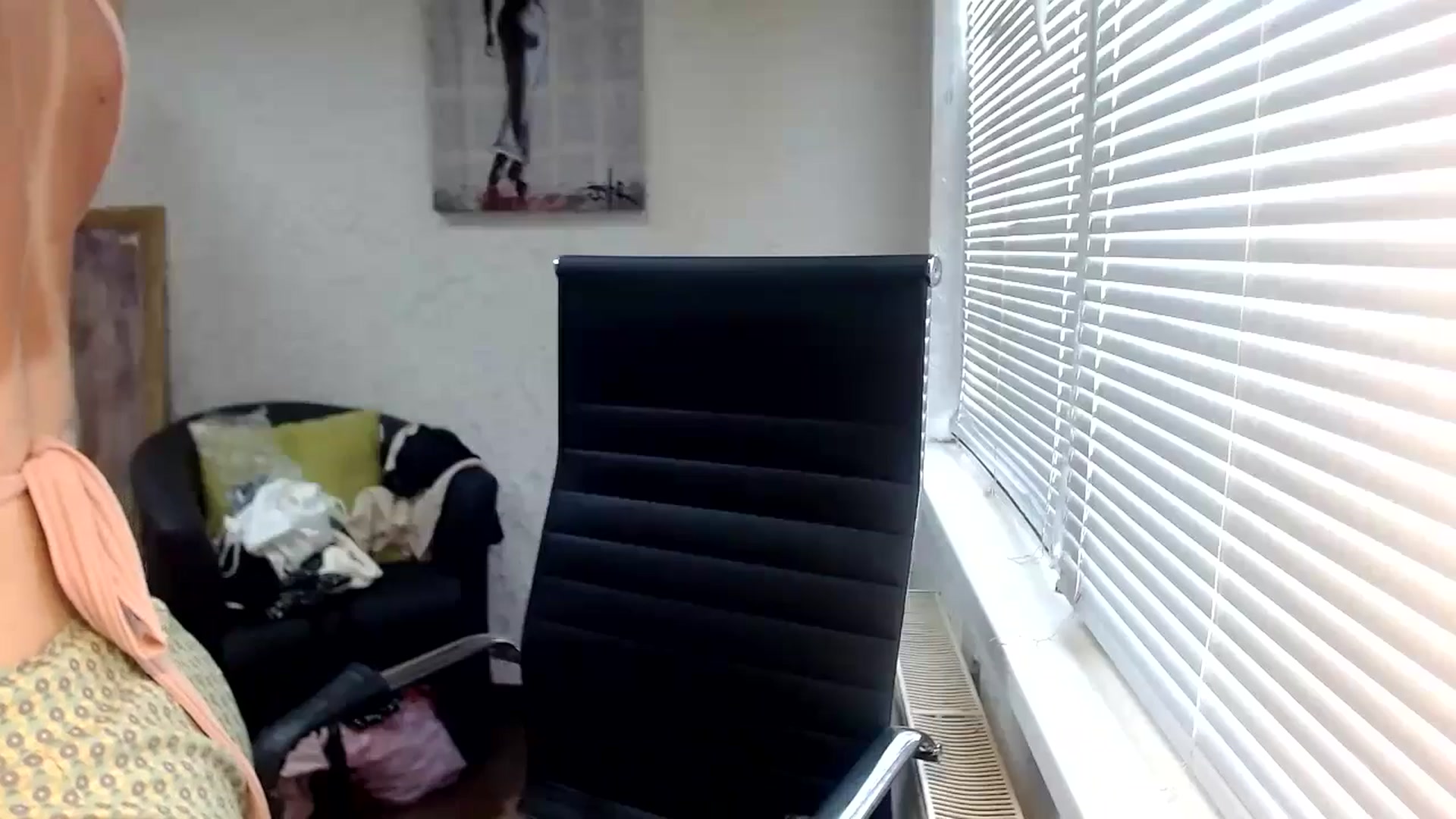 Gallery image thumbnail from SweetArinaA's myfreecams stream on, 07/09/2024, 11:35 image 18 of 20