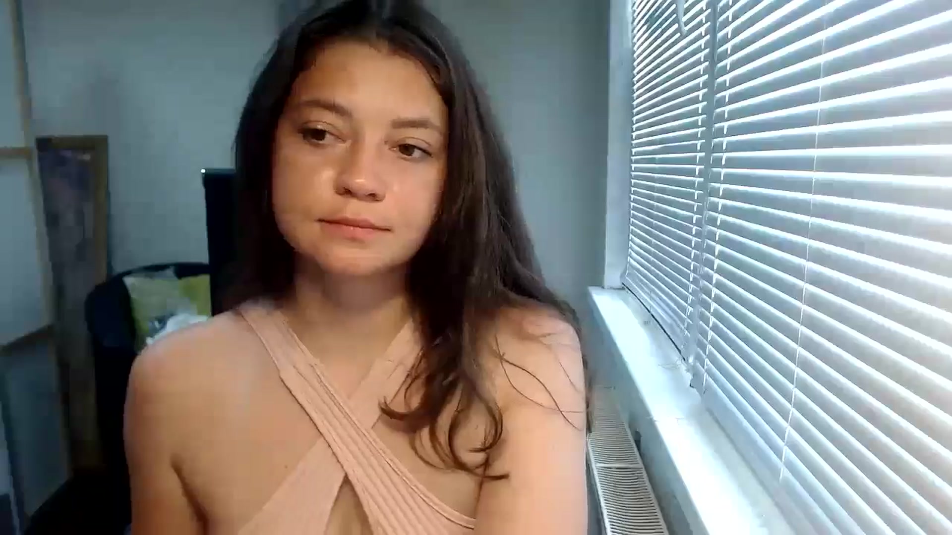 Gallery image thumbnail from SweetArinaA's myfreecams stream on, 07/09/2024, 11:35 image 16 of 20