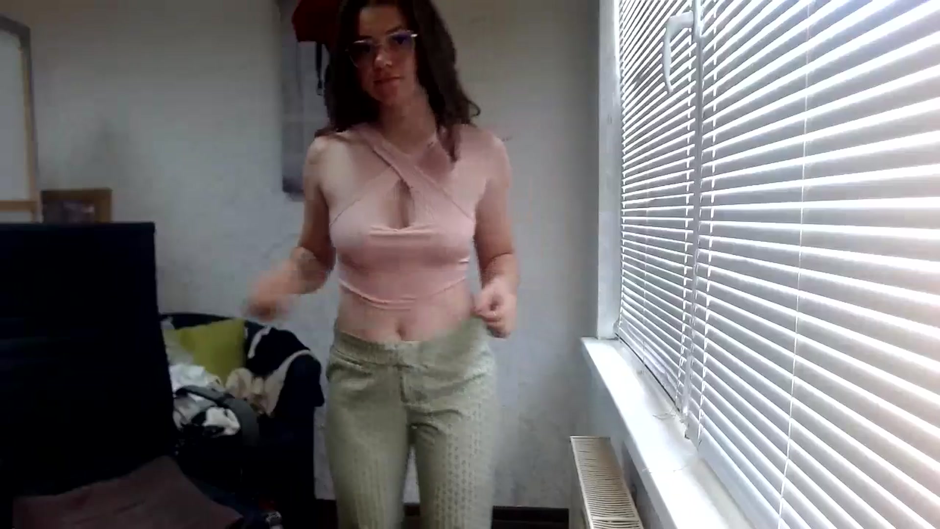 Gallery image thumbnail from SweetArinaA's myfreecams stream on, 07/09/2024, 11:35 image 13 of 20