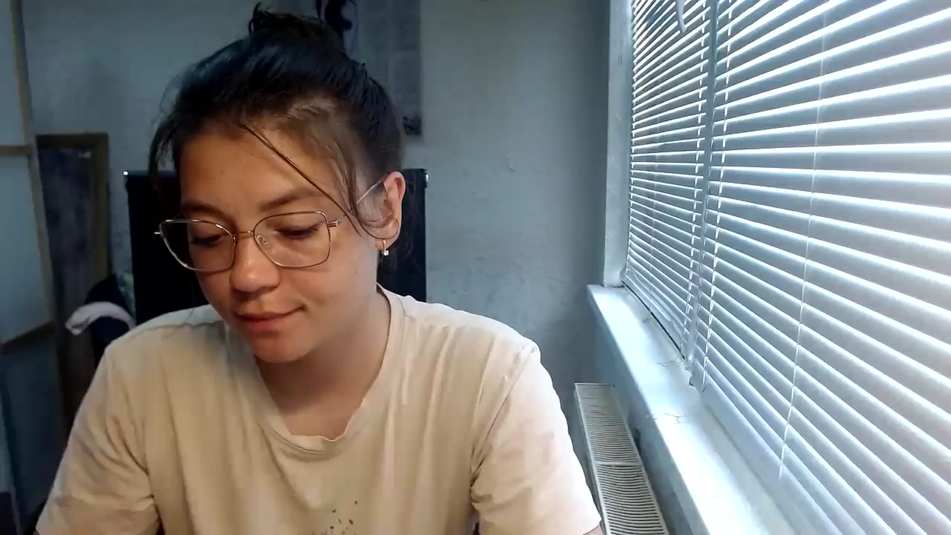 Gallery image thumbnail from SweetArinaA's myfreecams stream on, 07/09/2024, 11:35 image 1 of 20