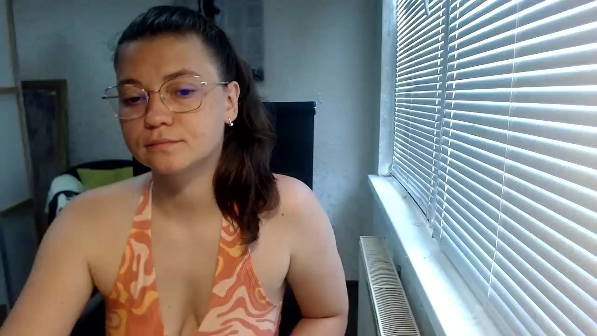 Gallery image thumbnail from SweetArinaA's myfreecams stream on, 07/10/2024, 08:04 image 14 of 20