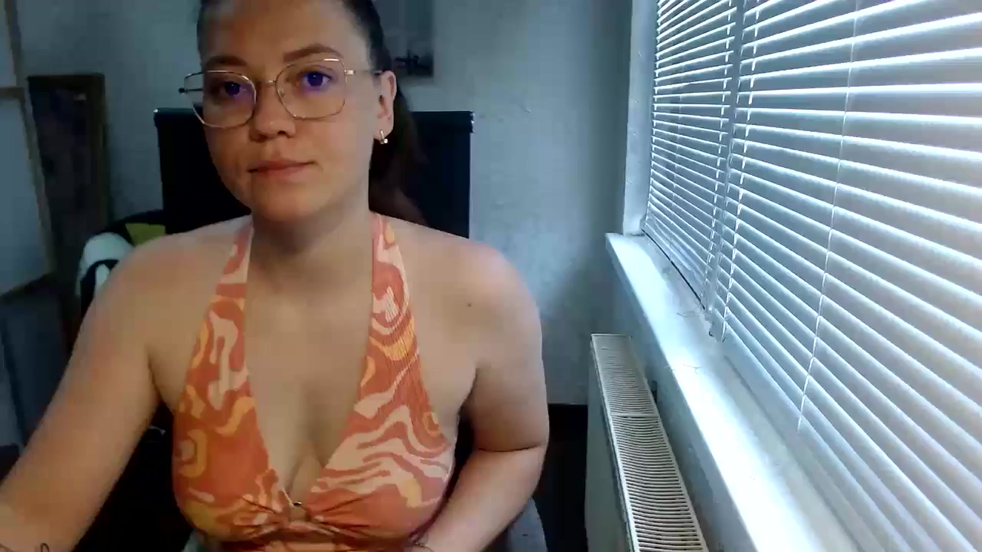 Gallery image thumbnail from SweetArinaA's myfreecams stream on, 07/10/2024, 08:04 image 1 of 20