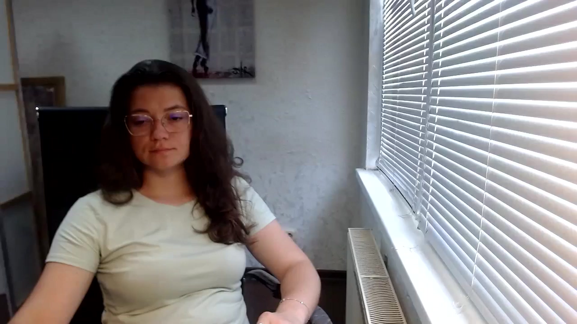 Gallery image thumbnail from SweetArinaA's myfreecams stream on, 07/10/2024, 08:33 image 18 of 20