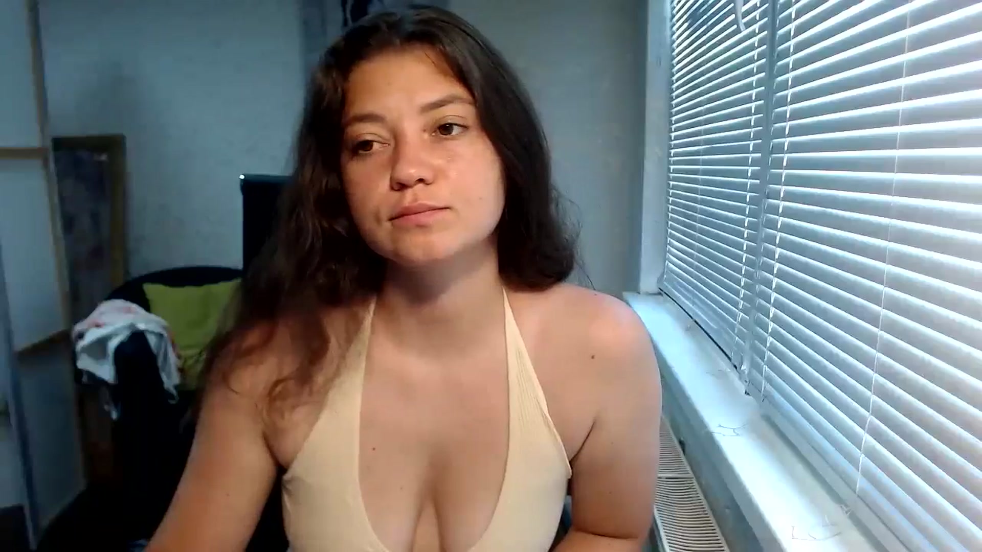 Gallery image thumbnail from SweetArinaA's myfreecams stream on, 07/14/2024, 12:09 image 18 of 20
