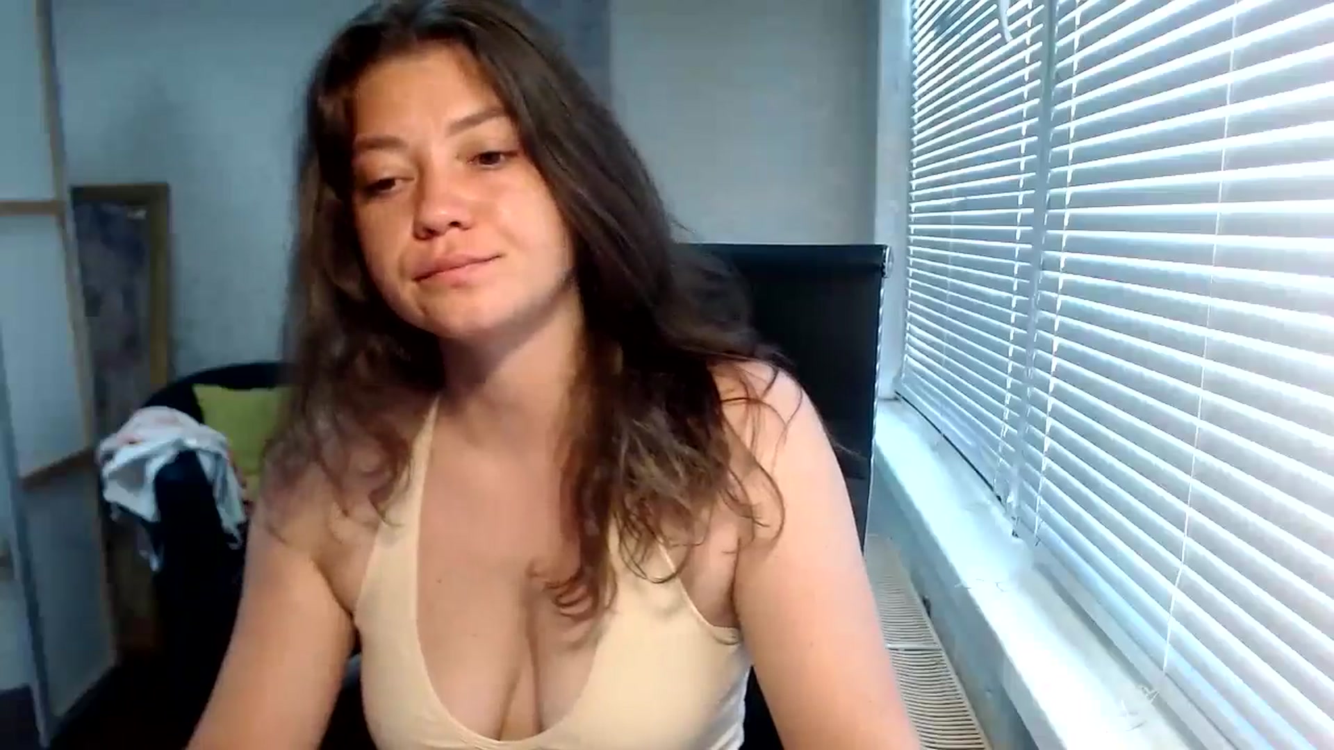 Gallery image thumbnail from SweetArinaA's myfreecams stream on, 07/14/2024, 12:09 image 13 of 20