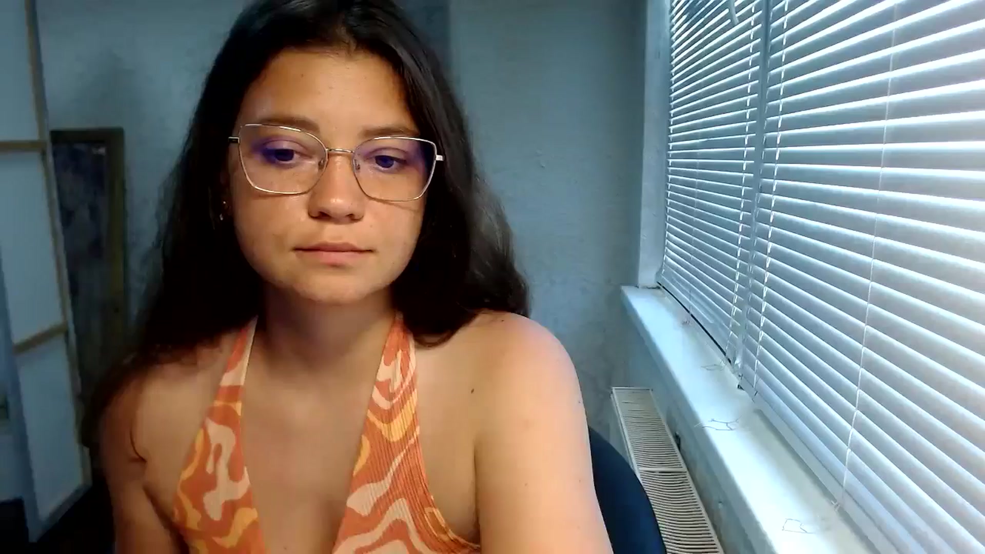 Gallery image thumbnail from SweetArinaA's myfreecams stream on, 07/14/2024, 15:10 image 7 of 20