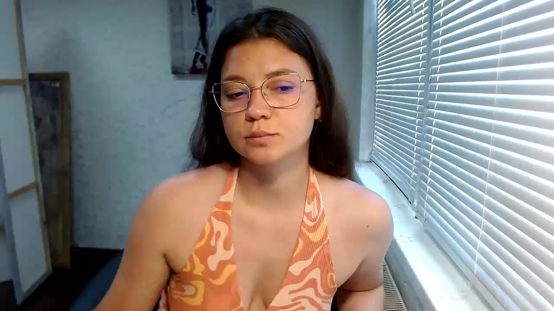 Gallery image thumbnail from SweetArinaA's myfreecams stream on, 07/14/2024, 15:10 image 10 of 20