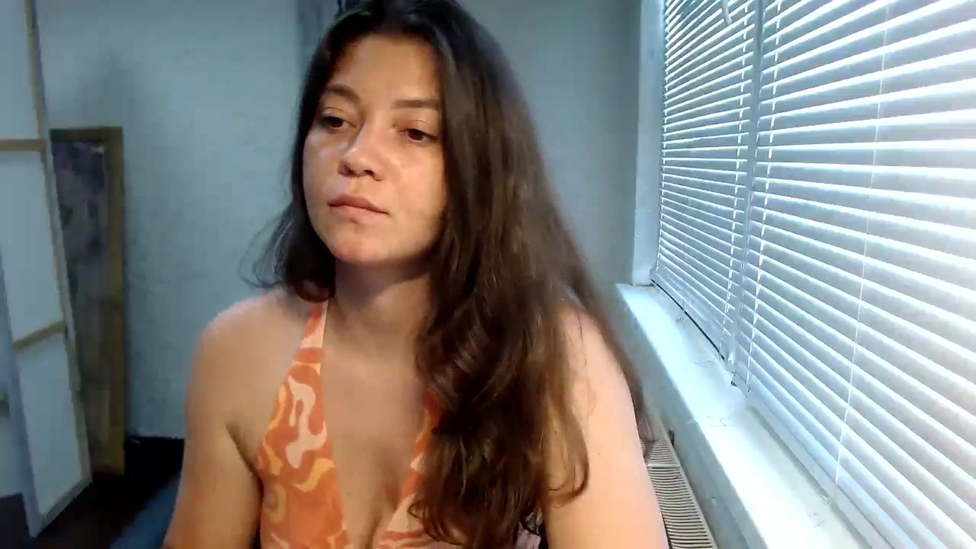 Gallery image thumbnail from SweetArinaA's myfreecams stream on, 07/14/2024, 15:10 image 17 of 20