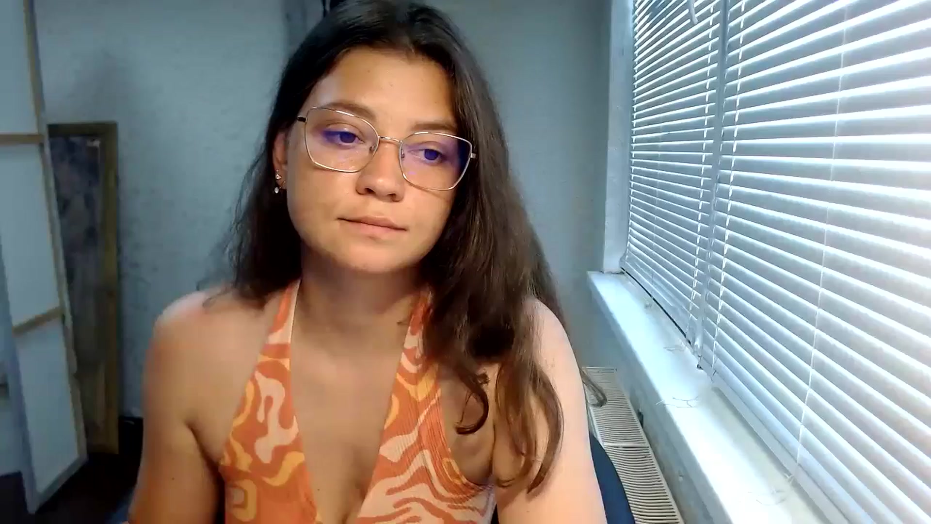 Gallery image thumbnail from SweetArinaA's myfreecams stream on, 07/14/2024, 15:10 image 1 of 20