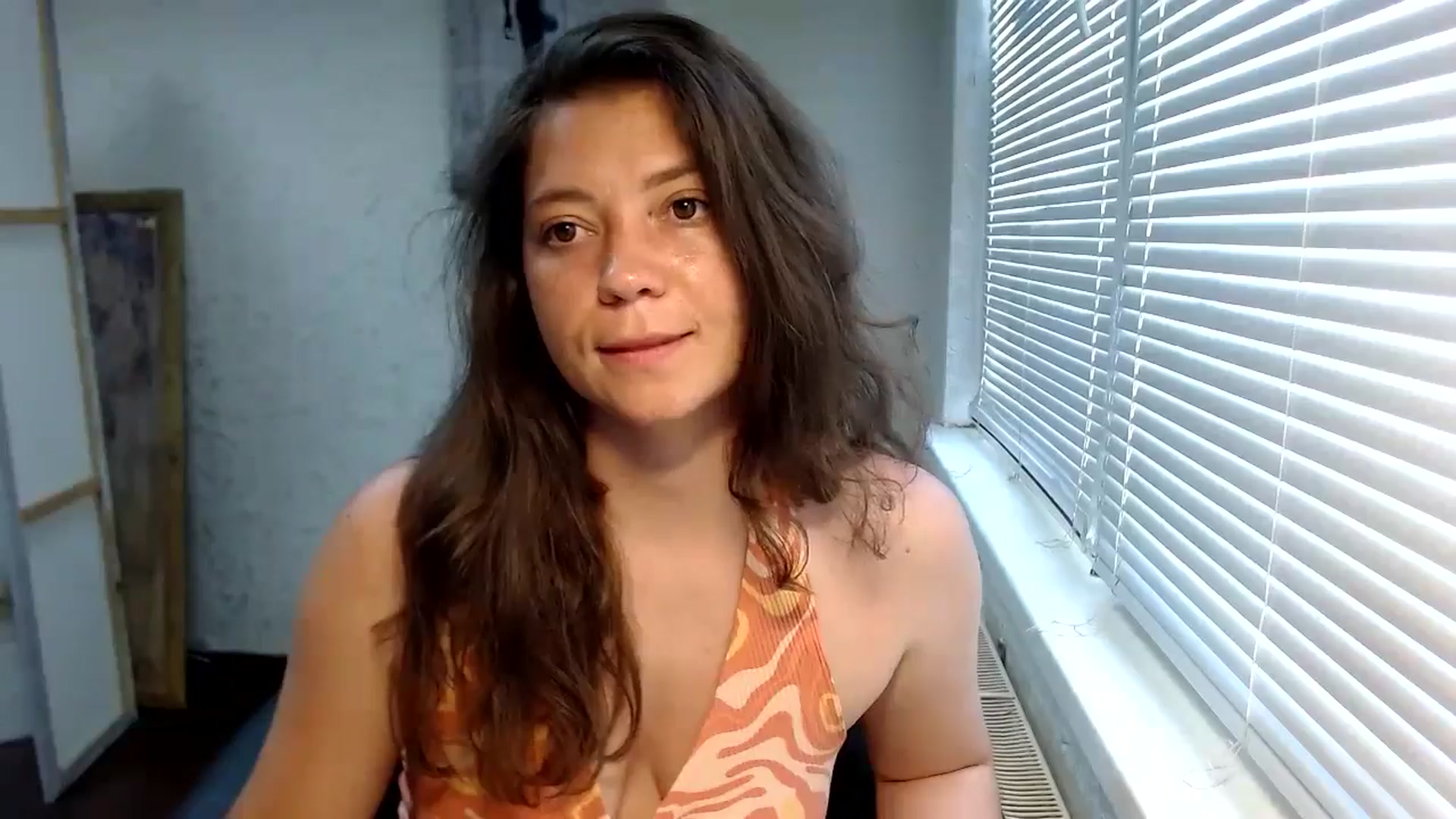 Gallery image thumbnail from SweetArinaA's myfreecams stream on, 07/14/2024, 15:10 image 13 of 20