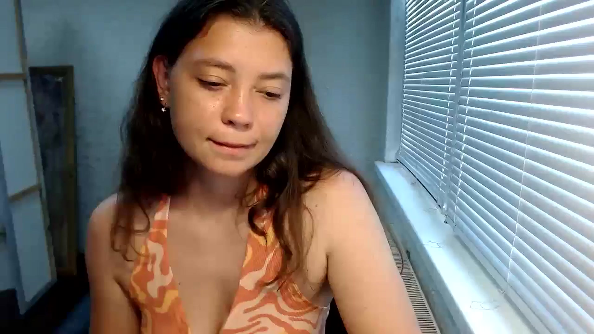 Gallery image thumbnail from SweetArinaA's myfreecams stream on, 07/14/2024, 15:47 image 4 of 20
