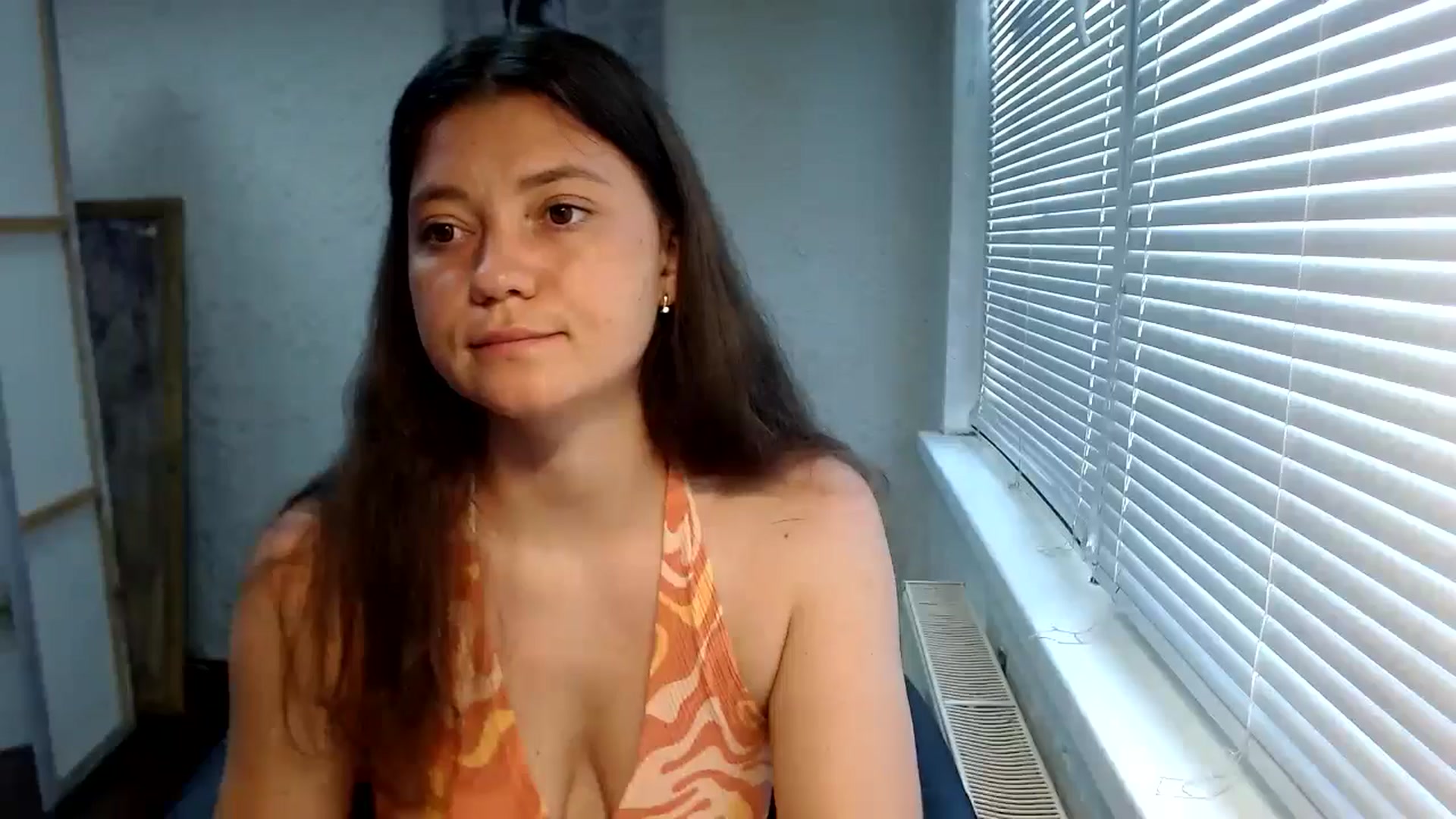 Gallery image thumbnail from SweetArinaA's myfreecams stream on, 07/14/2024, 15:47 image 18 of 20