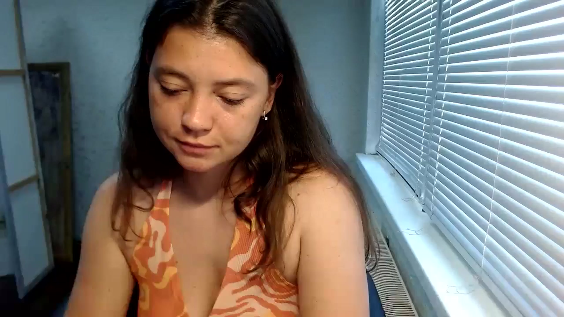 Gallery image thumbnail from SweetArinaA's myfreecams stream on, 07/14/2024, 15:47 image 3 of 20