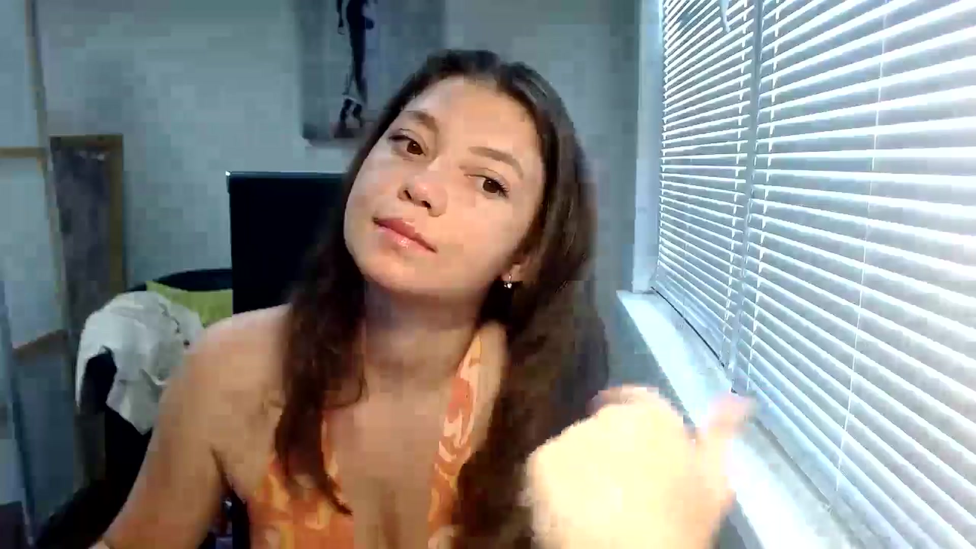 Gallery image thumbnail from SweetArinaA's myfreecams stream on, 07/15/2024, 10:26 image 18 of 20