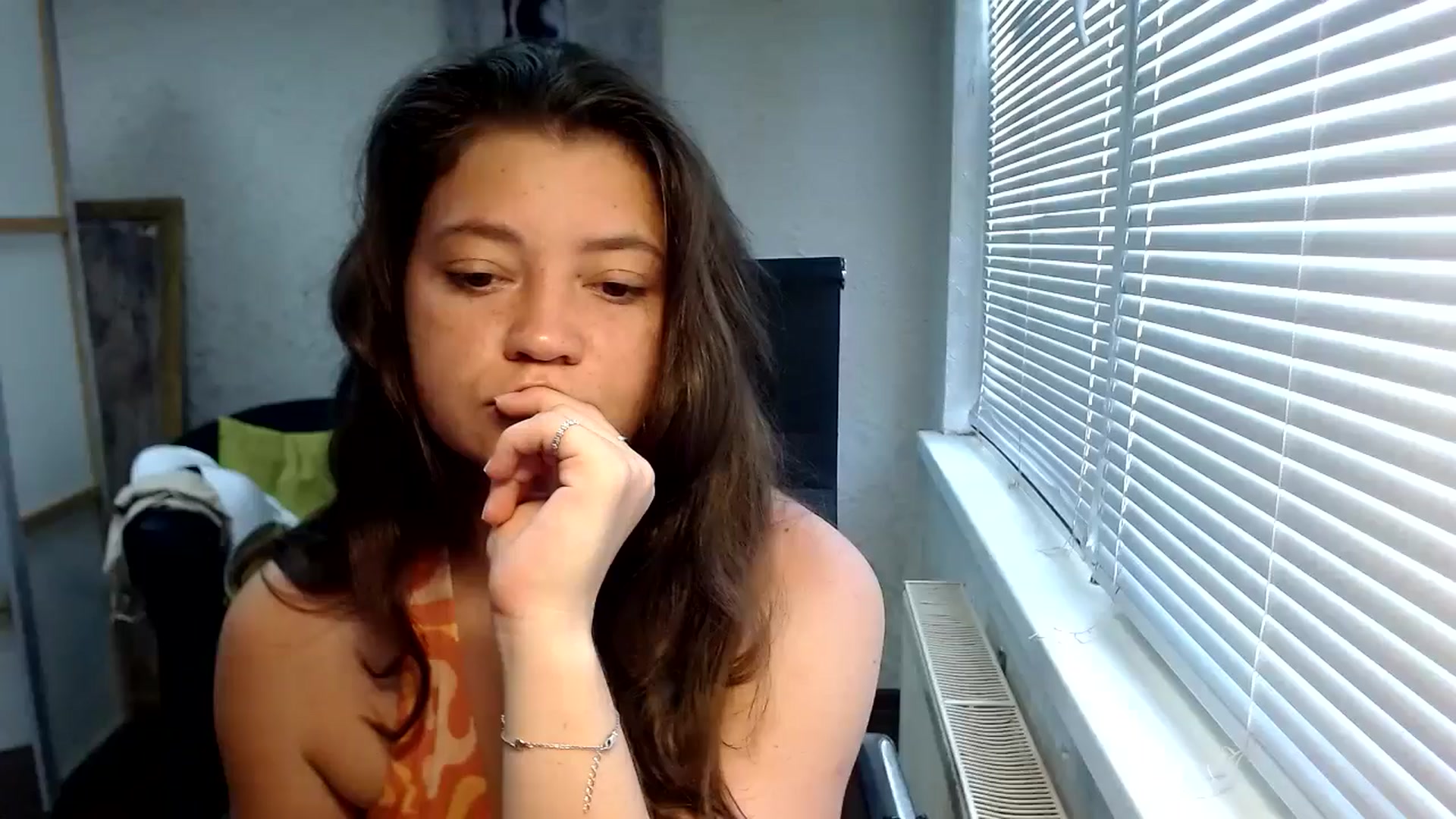 Gallery image thumbnail from SweetArinaA's myfreecams stream on, 07/15/2024, 10:26 image 2 of 20