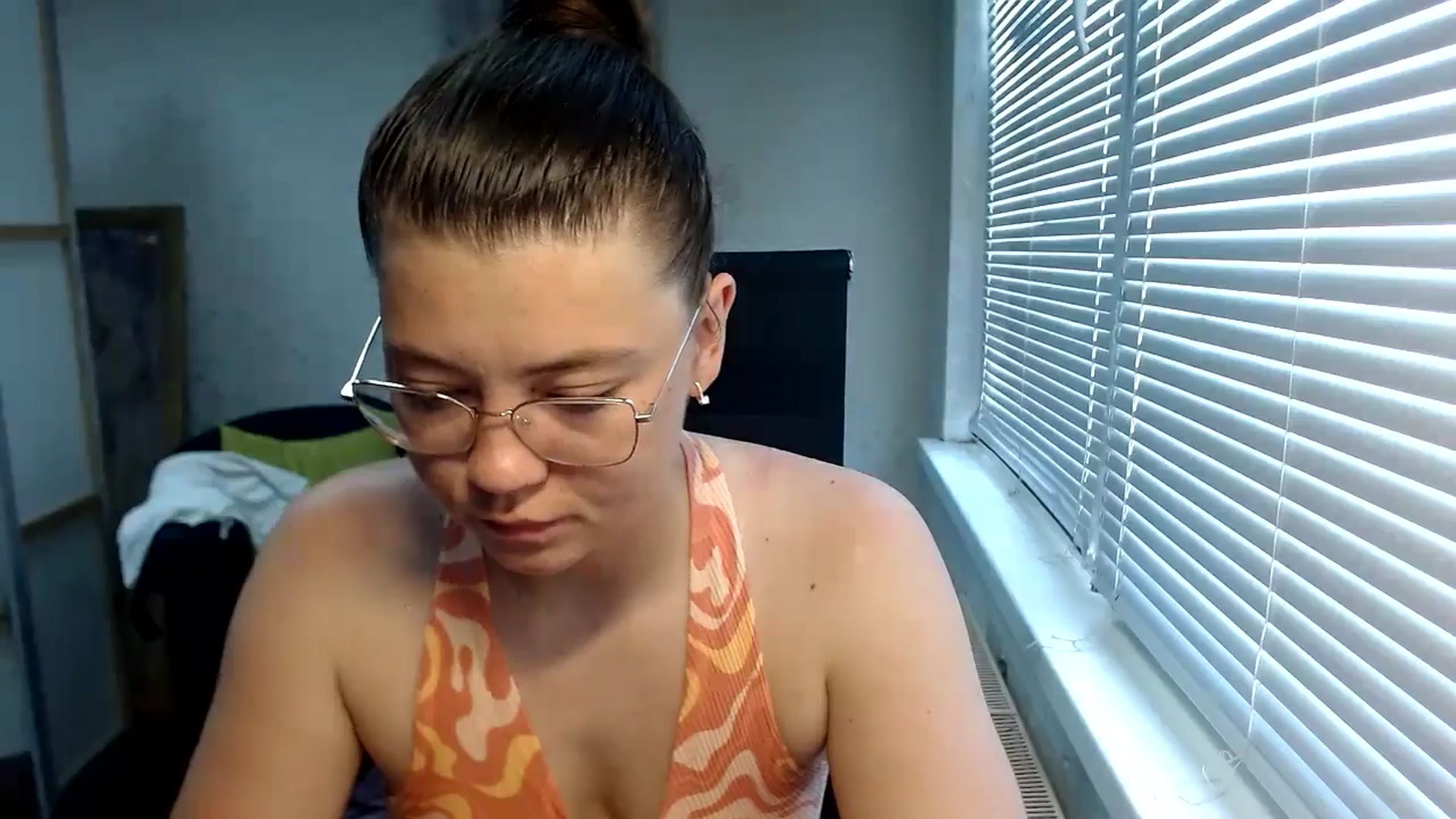 Gallery image thumbnail from SweetArinaA's myfreecams stream on, 07/16/2024, 10:58 image 11 of 20