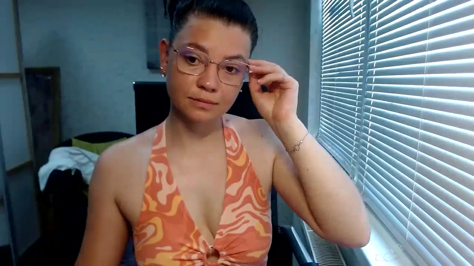Gallery image thumbnail from SweetArinaA's myfreecams stream on, 07/16/2024, 10:58 image 7 of 20