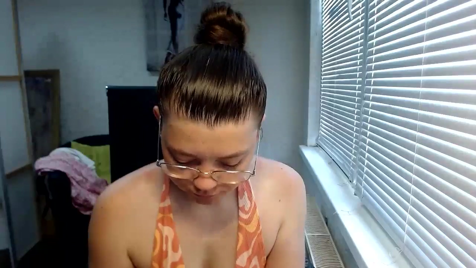 Gallery image thumbnail from SweetArinaA's myfreecams stream on, 07/16/2024, 11:37 image 3 of 20