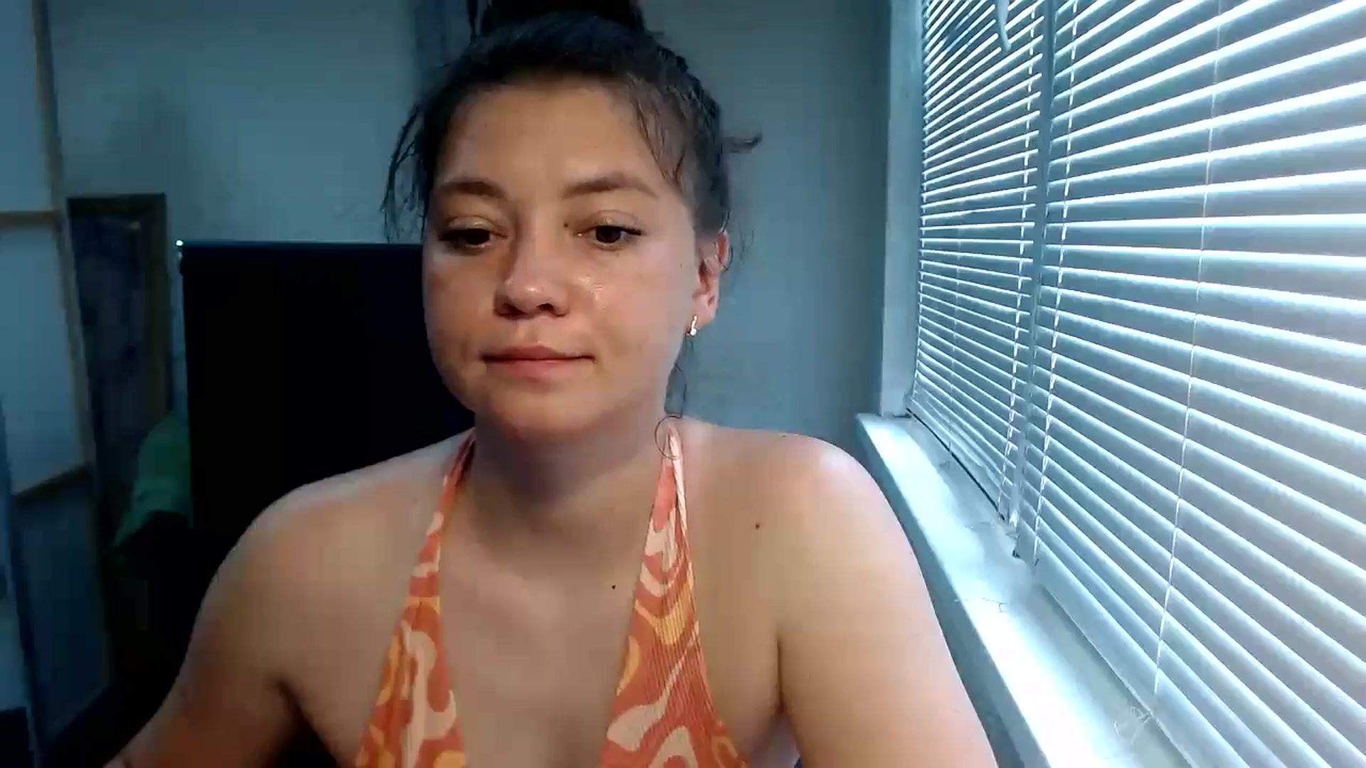 Gallery image thumbnail from SweetArinaA's myfreecams stream on, 07/18/2024, 12:32 image 14 of 20